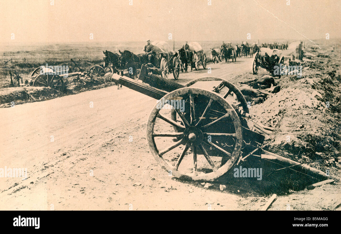 2 G55 W1 1918 45 e WW1 fronte occidentale avanzando tedeschi storia guerra mondiale un fronte occidentale la grande battaglia in occidente tedesco c Foto Stock
