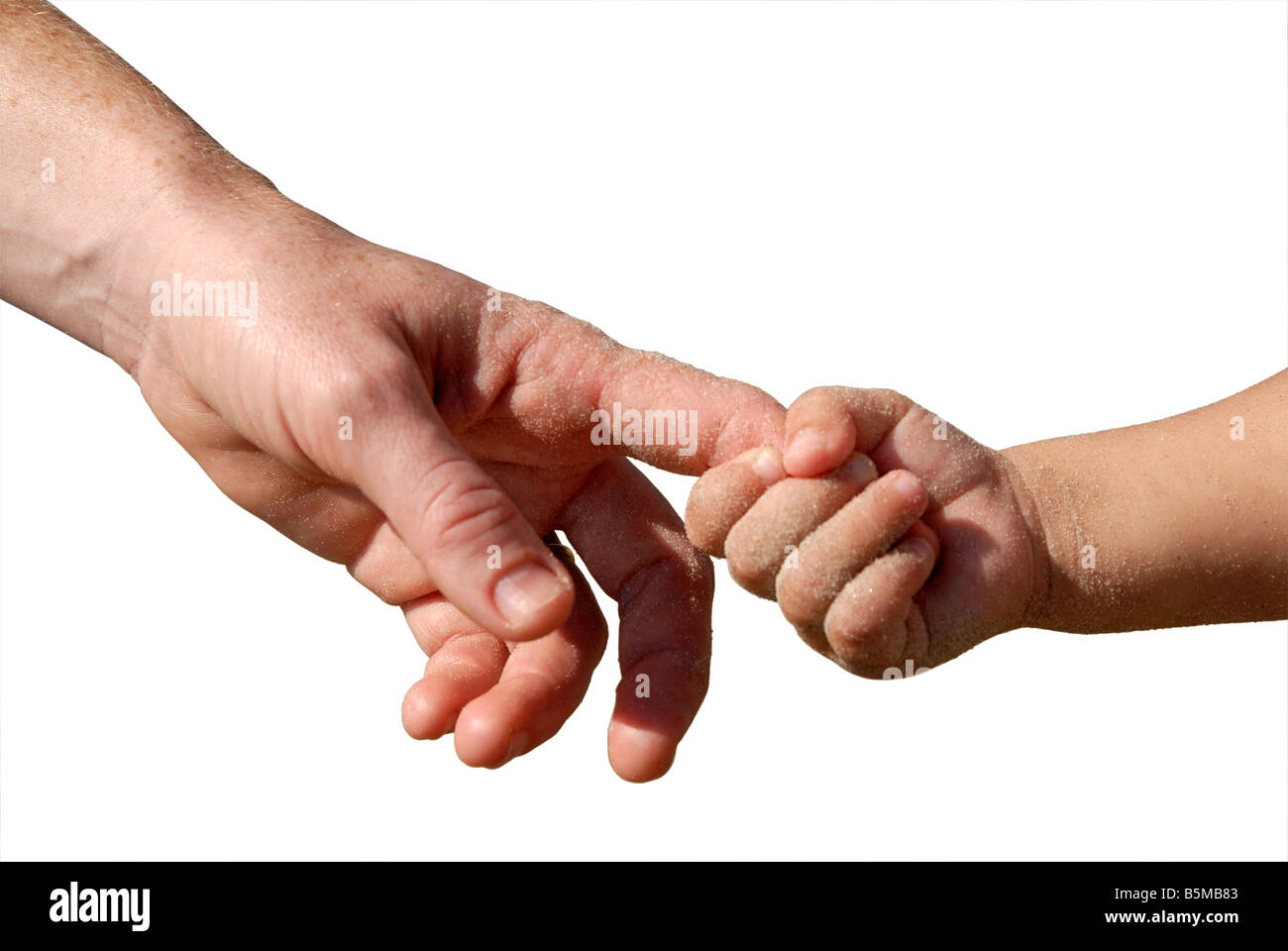 Kid holding madri mano, isolate su sfondo bianco Foto Stock