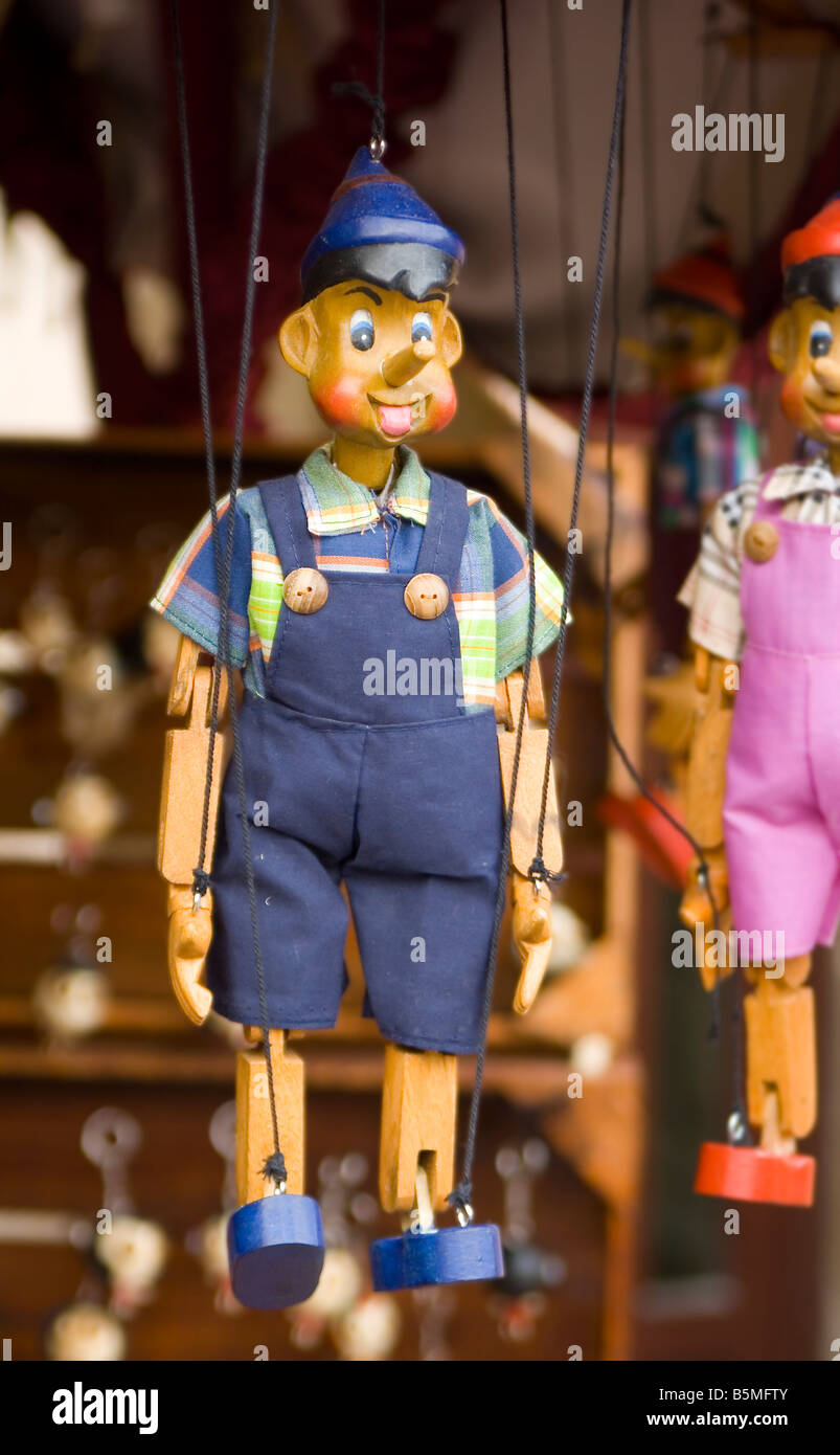 Giocattolo di legno puppet marionette string controllata pinocchio Foto Stock