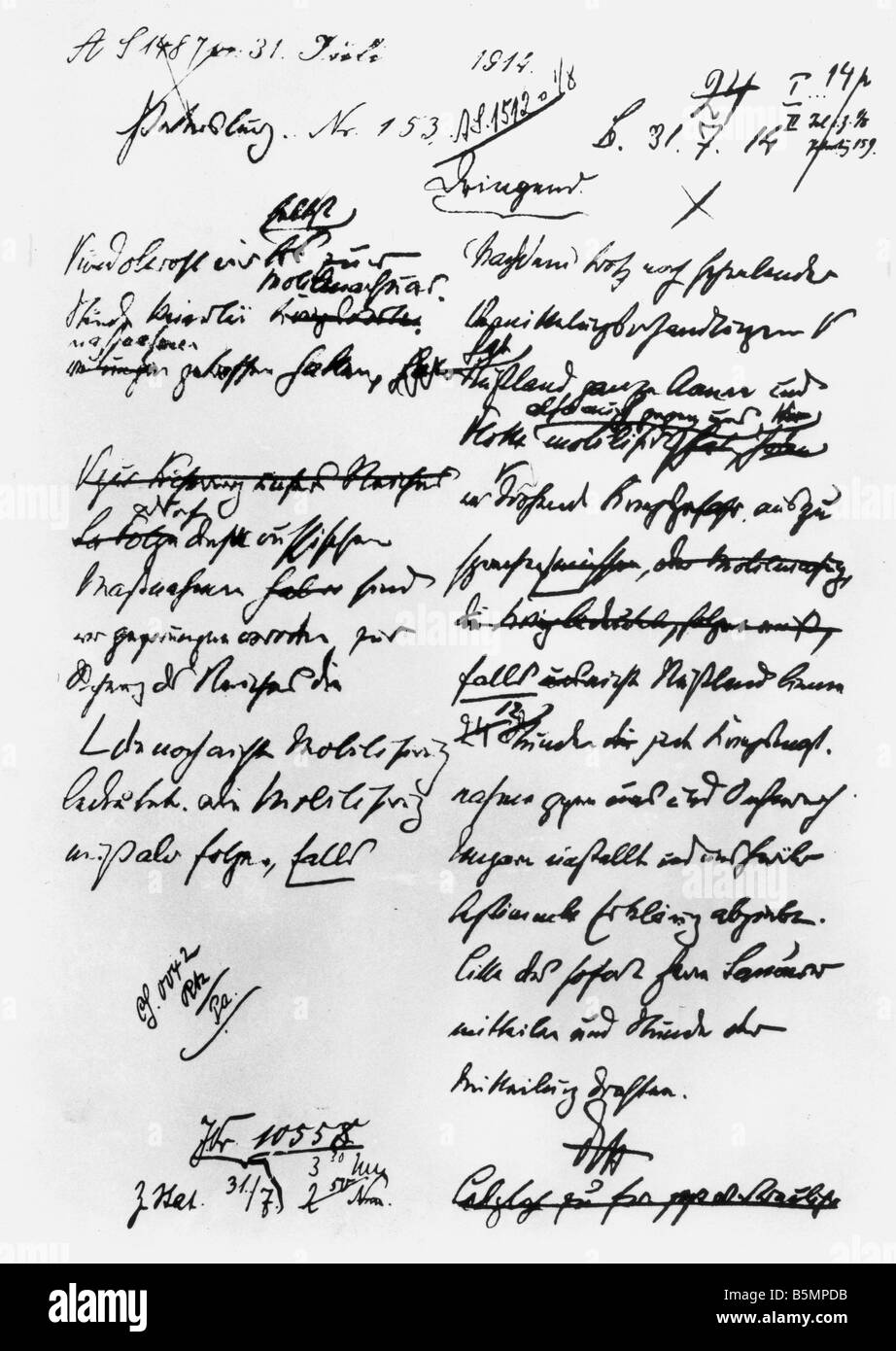 9 1914 7 31 D1 Ultimatum alla Russia progetto B Hollweg Guerra Mondiale 1 1914 18 storia precedente il 31 luglio 1914 il Kaiser Guglielmo II app rov Foto Stock