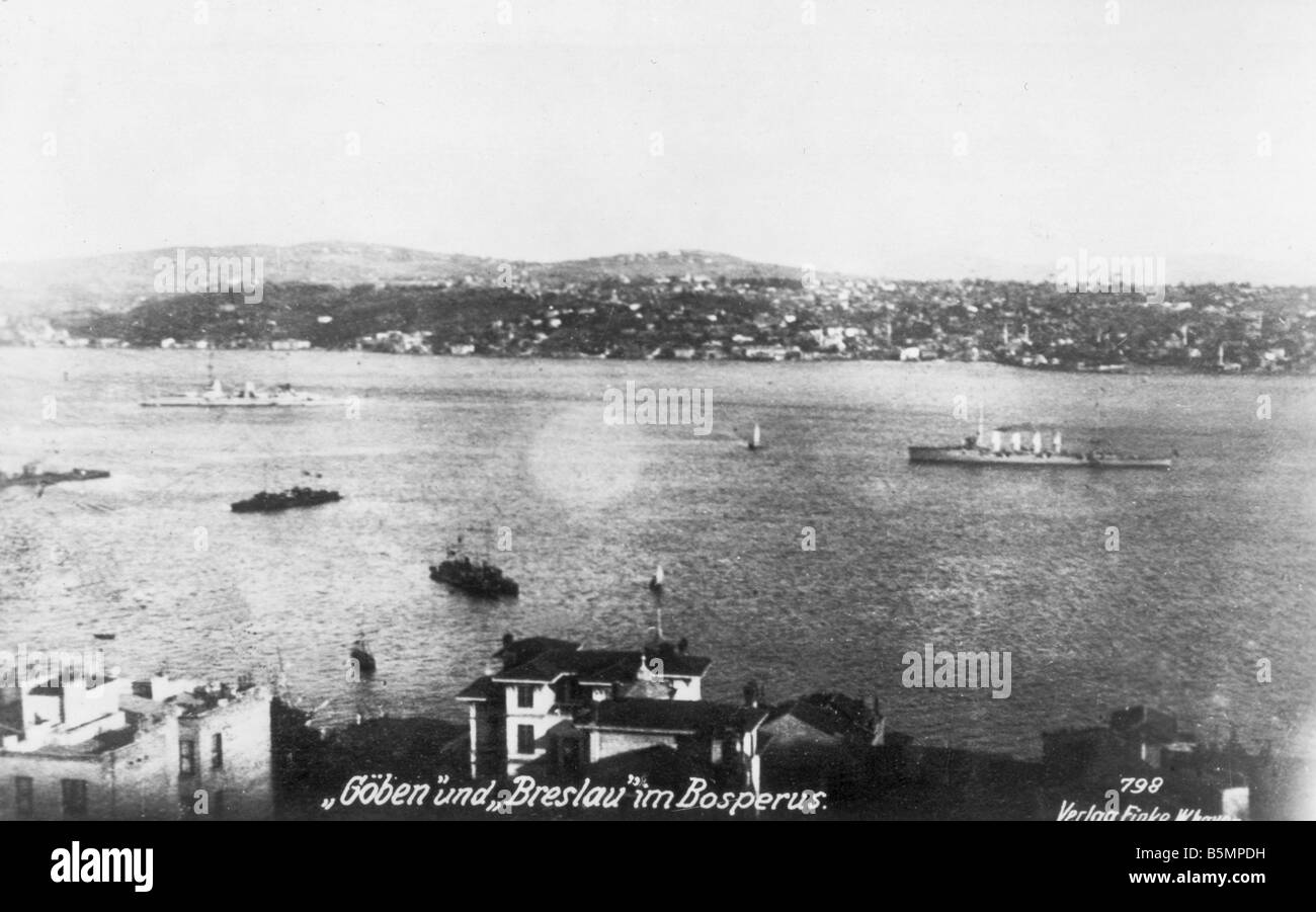 9 1914 8 0 A4 E Ger navi da guerra nel Bosforo 1914 Marina militare tedesca il tedesco di incrociatori Goeben e Breslau in Bosforo entrambe incrociatori lead Foto Stock