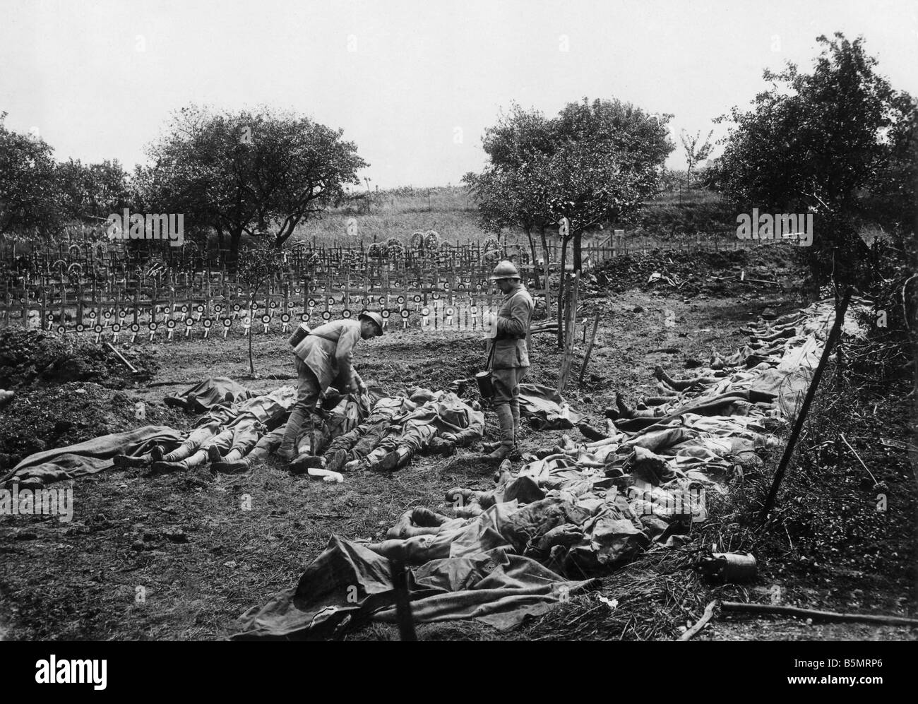 9 1918 7 15 A1 e sepoltura a Reims Luglio 1918 Foto guerra mondiale un fronte occidentale offensiva tedesca Marzo Luglio 1918 battaglie sul Mar Foto Stock