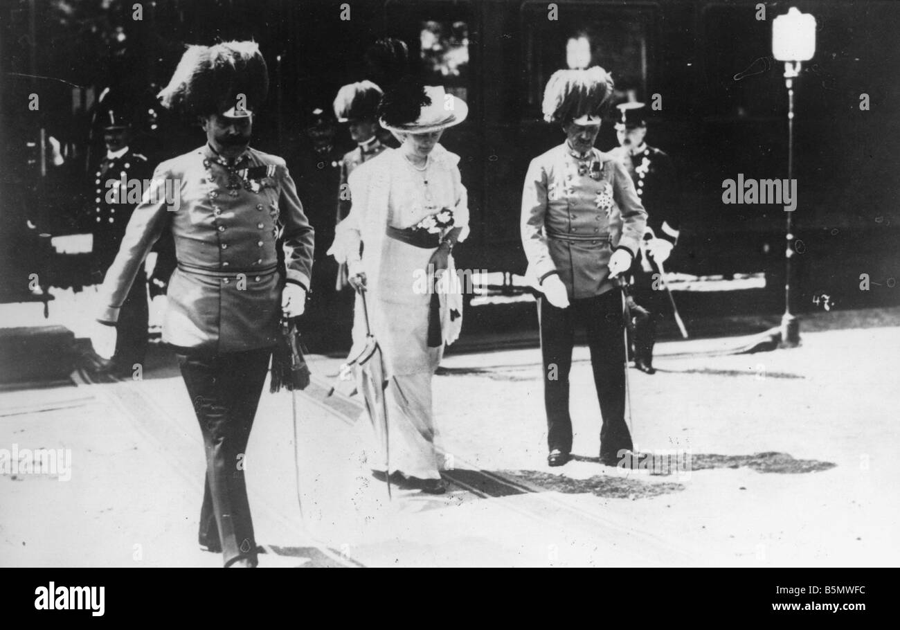 9OE 1914 6 28 A1 5 Francesco Ferdinando a Sarajevo 1914 Foto Case History di WW I assassinio del Austro ungherese successore Foto Stock