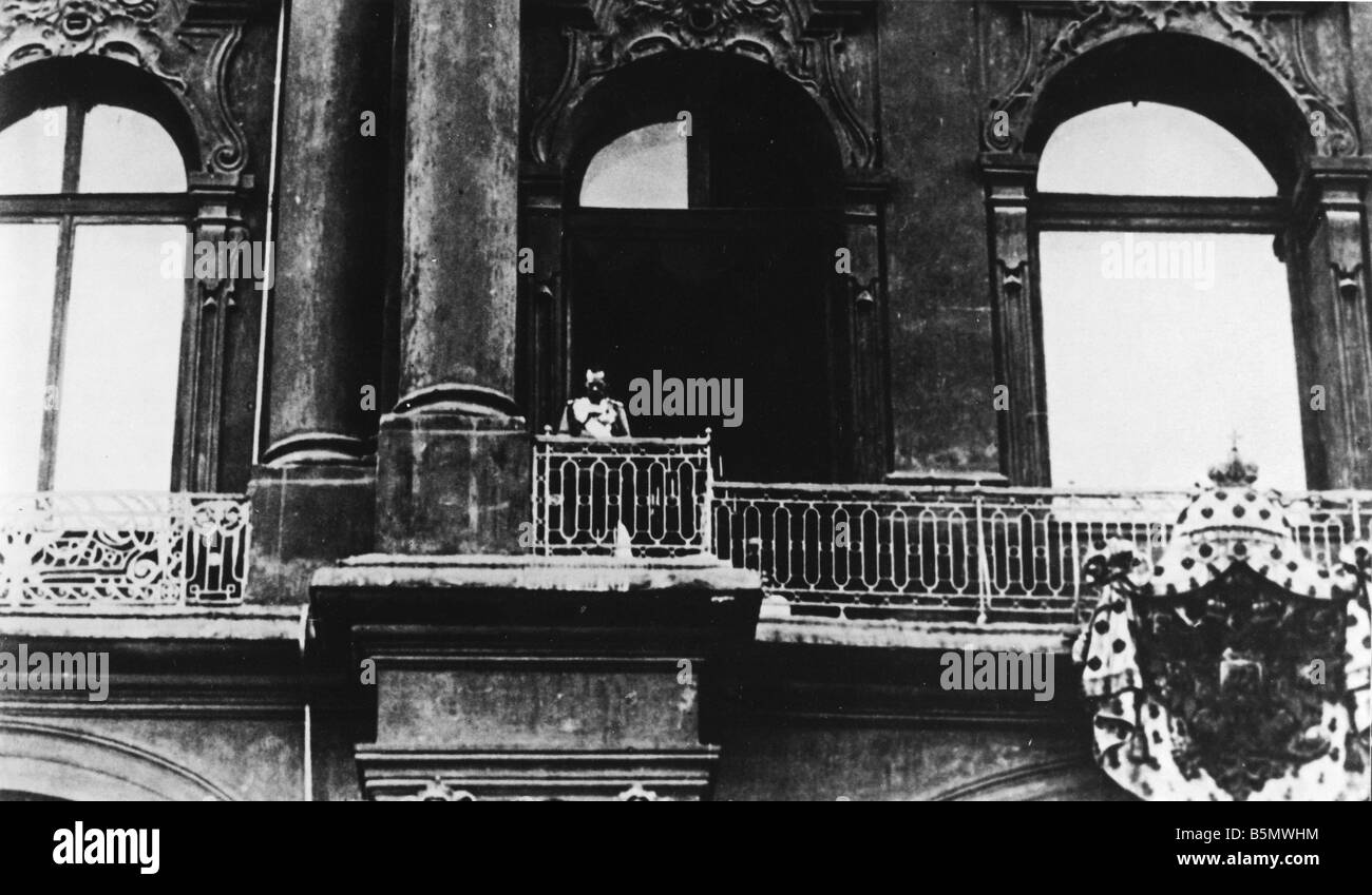 9RD 1914 8 2 A1 1 Tsar Nicholas Proclamazione della guerra 1914 Grande guerra 1914 18 Russo proclamazione della guerra 2 Agosto 20 LUGLIO O S 1914 Ts Foto Stock