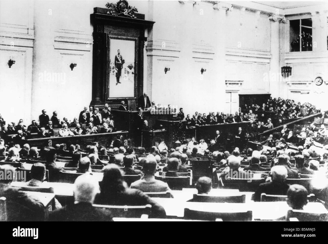 9RD 1915 10 0 A1 e la Duma s risoluzione guerra Ott 1915 Grande guerra 1914 18 la duma imperiale riconvocata secondo Ott 1915 passa a resolu Foto Stock