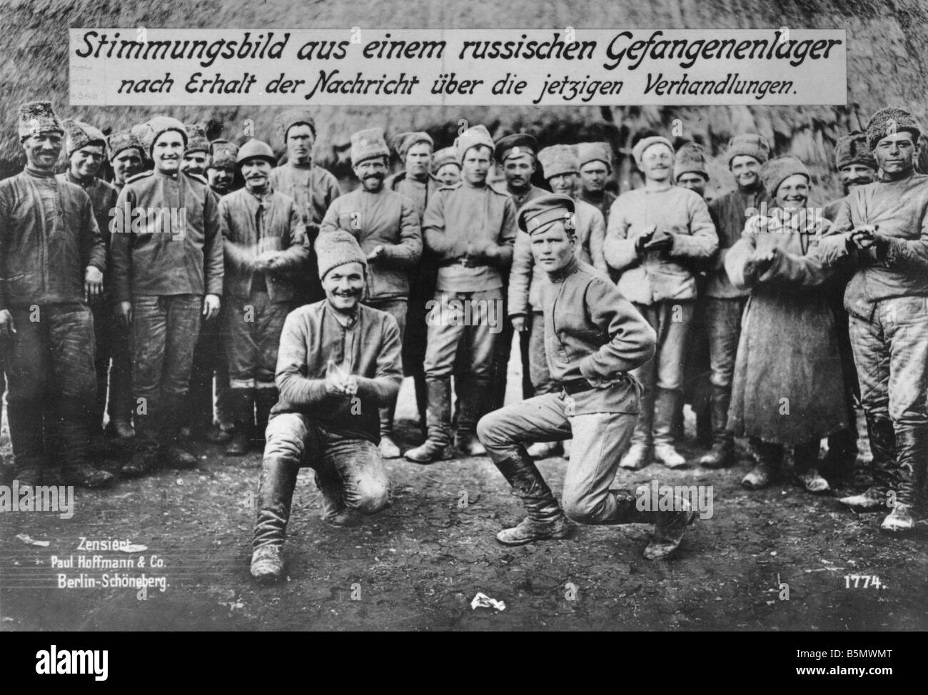 9RD 1917 12 15 A1 1 Russo POW sentire di armistizio 1917 Grande guerra 1914 18 Armistizio di Brest Litovsk tra Russia e Germania 1 Foto Stock