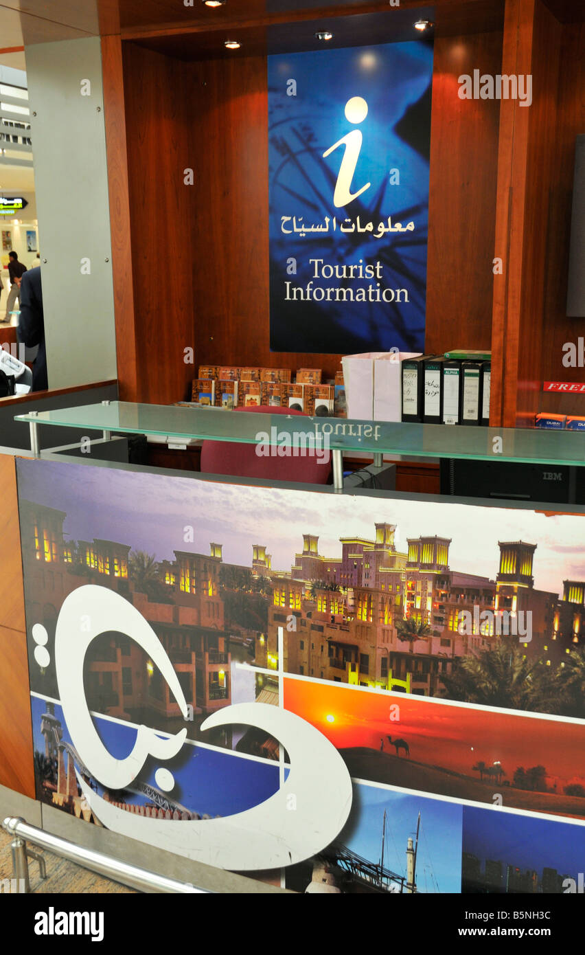 Uno sportello informazioni turistiche, Dubai Emirati Arabi Uniti Foto Stock