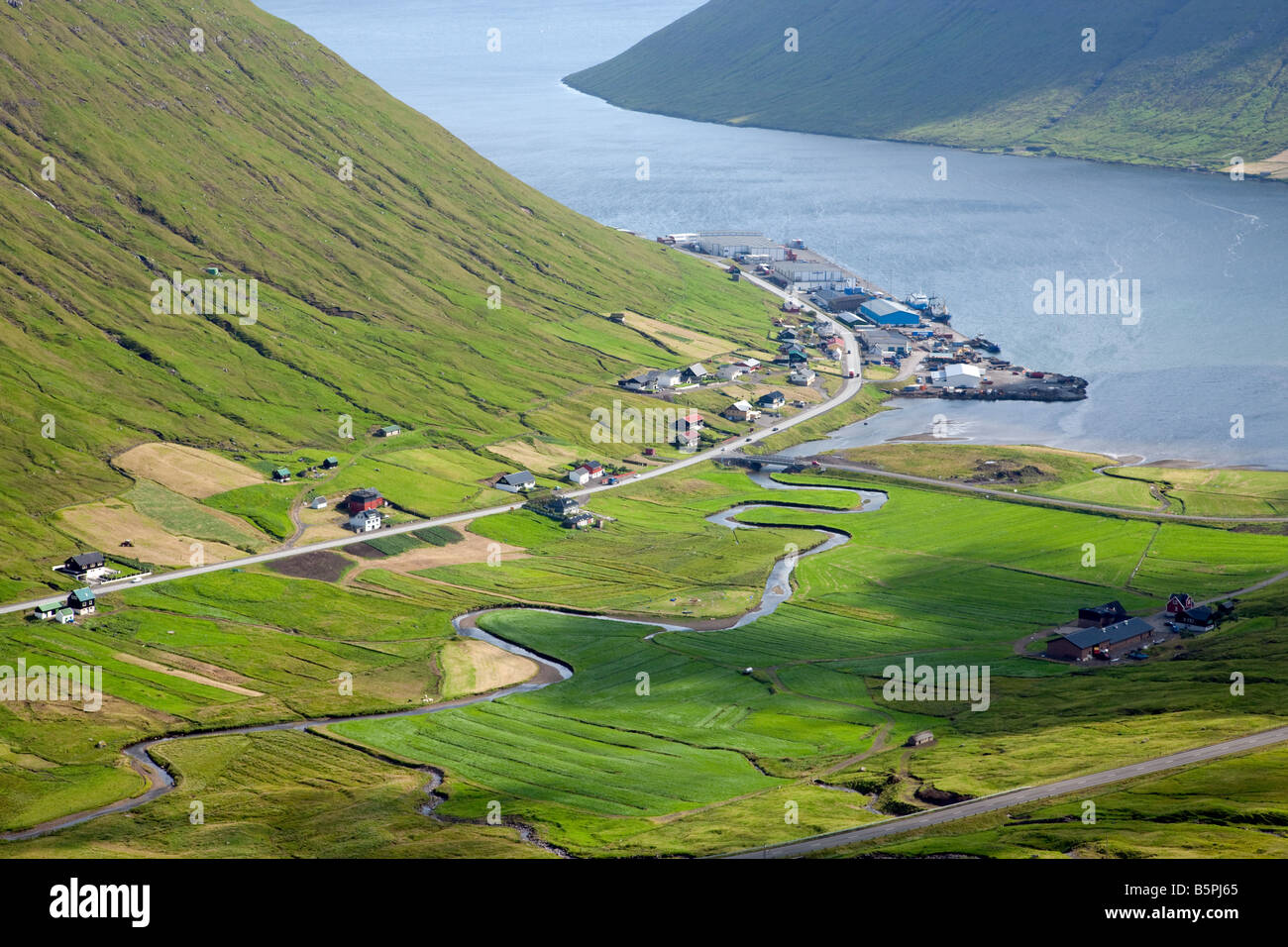 Kollafjørður village, Streymoy isola. Isole di Faroe Foto Stock