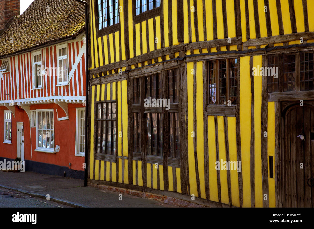Dettagli di molto vecchi edifici colorati a Lavenham in Suffolk Foto Stock
