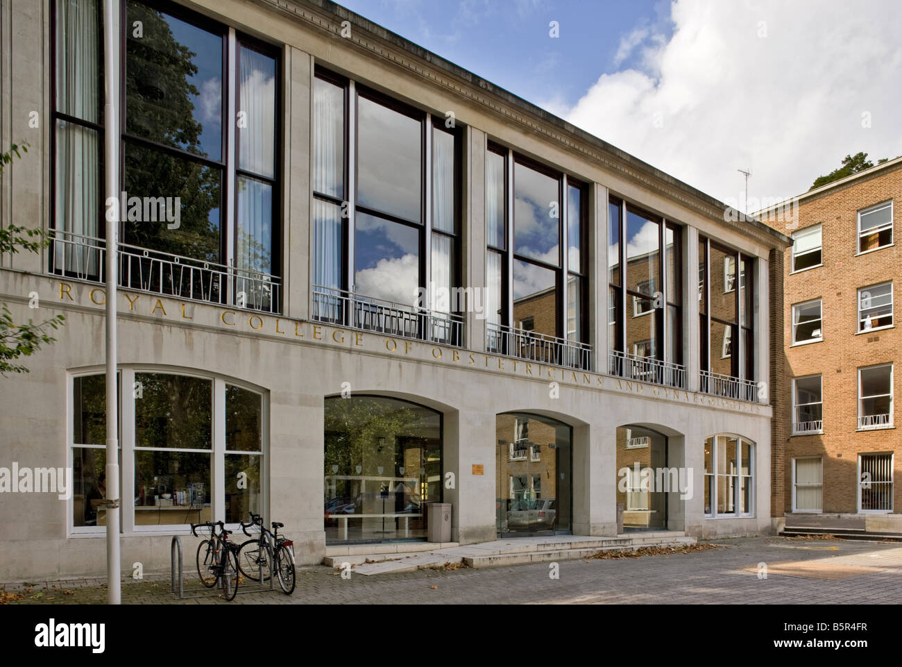 Sede del Royal College degli ostetrici e ginecologi Regents Park London Foto Stock