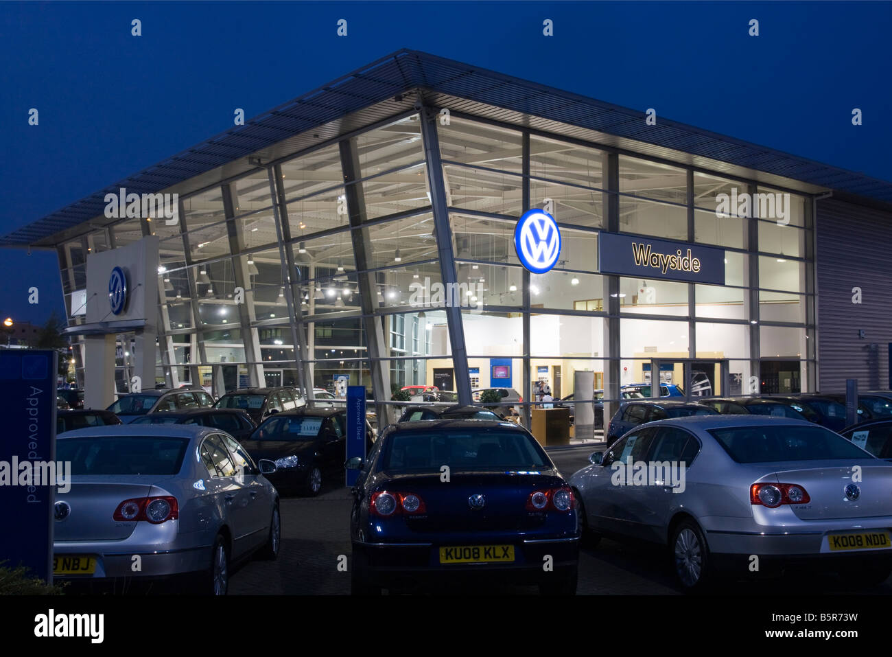 Volkswagen Showroom - Milton Keynes - Buckinghamshire Foto Stock