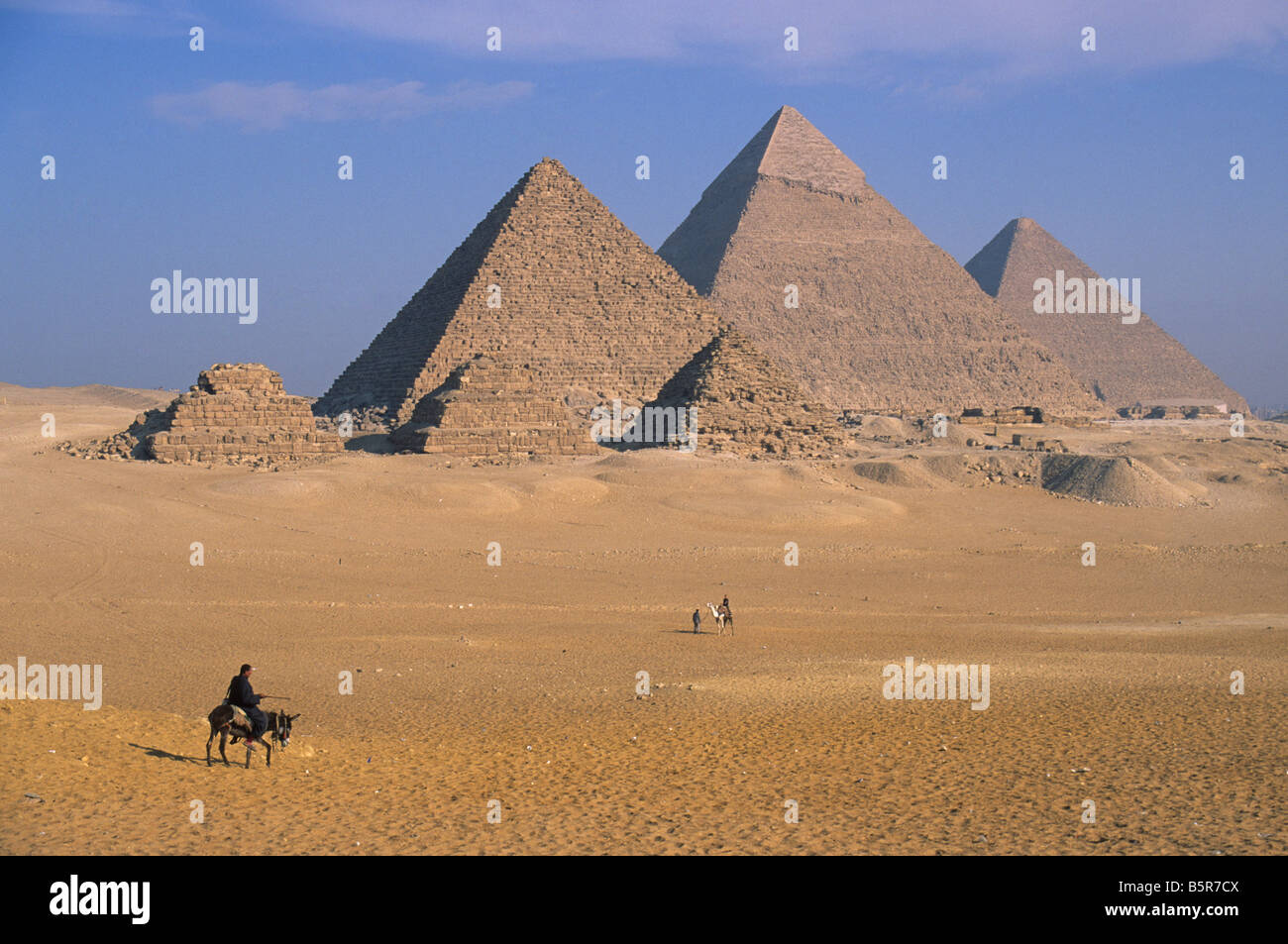 Elk157 1873 Egitto Piramidi di Giza attraverso il deserto Foto Stock