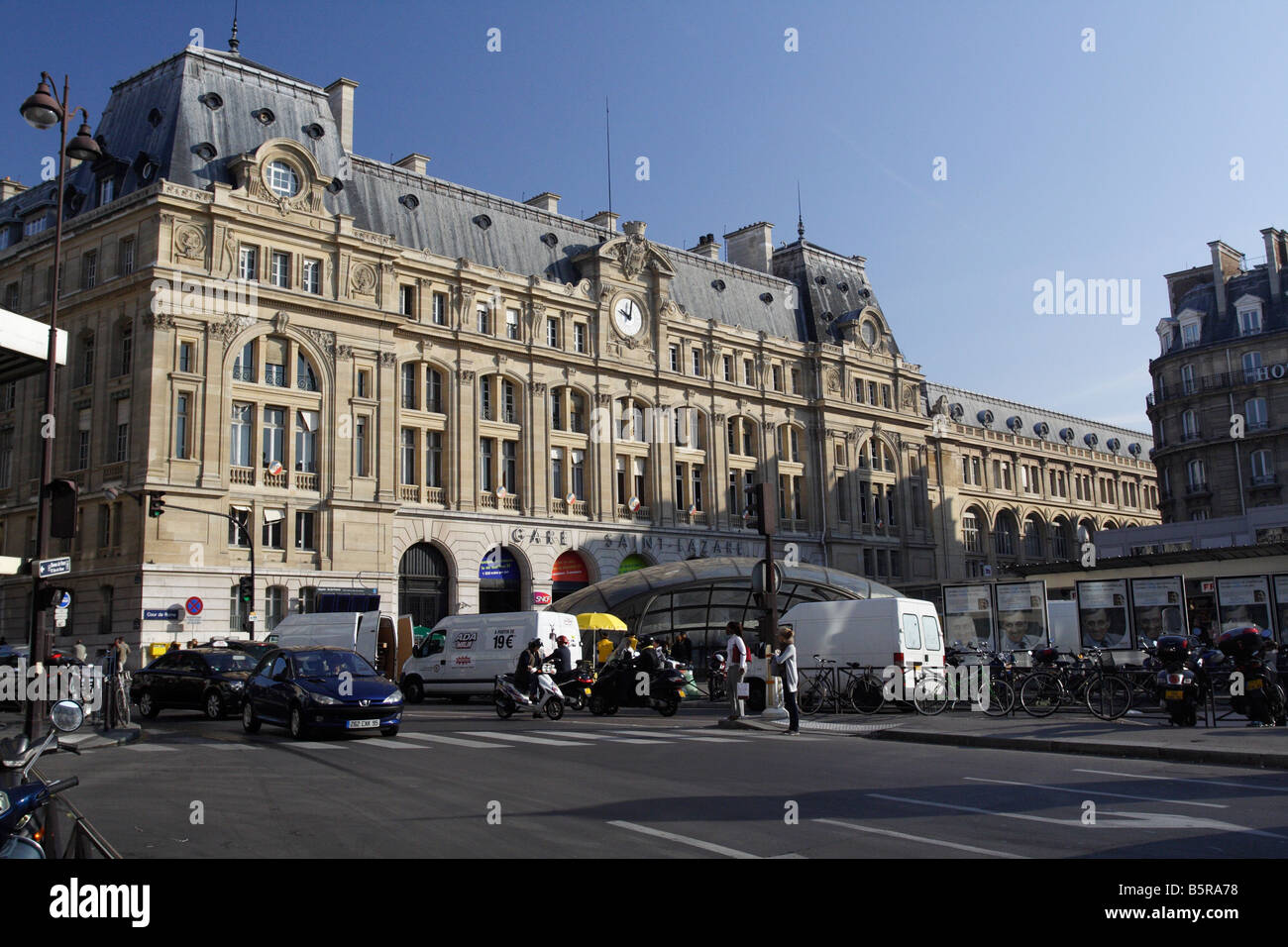 Gare St-Lazare Parigi - Ingresso Ovest Foto Stock