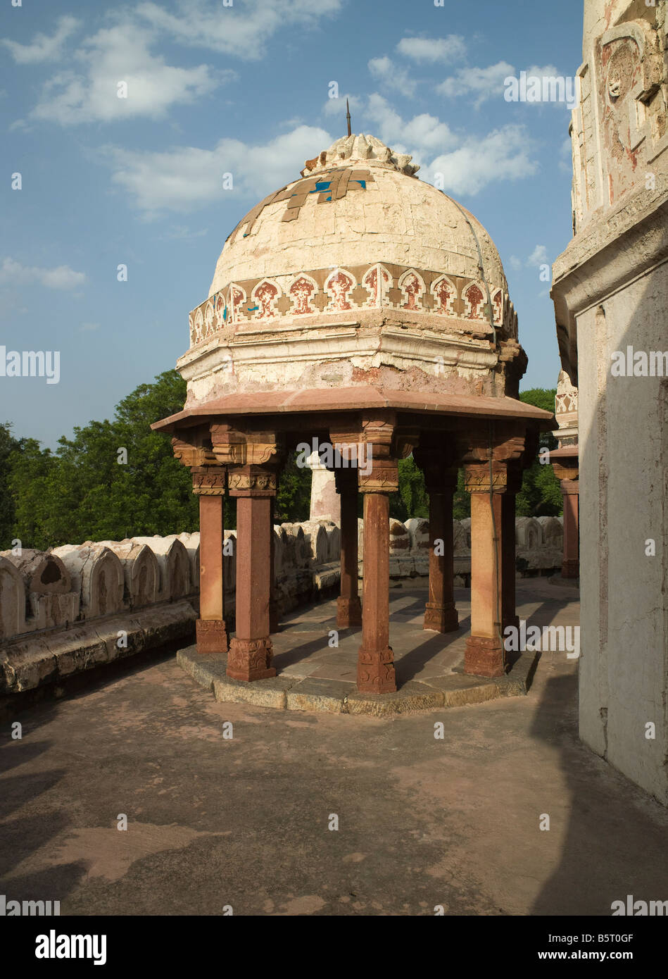 Isa Khan Niyazi mausoleo Delhi India pavilion dettaglio Foto Stock