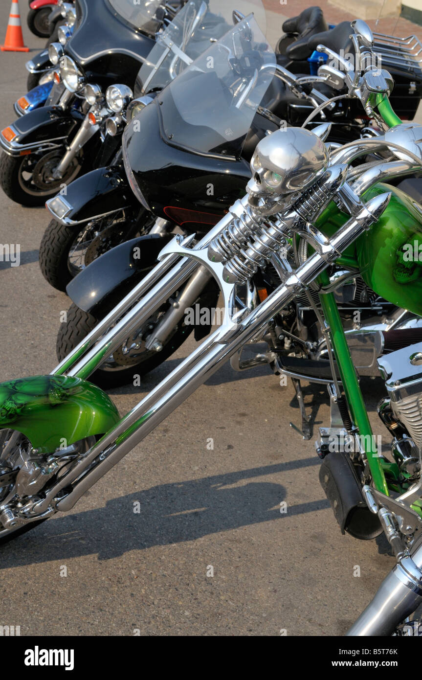 Harley-Davidson moto parcheggiate lungo Lincoln boulevard, Marina Del Rey, California Foto Stock