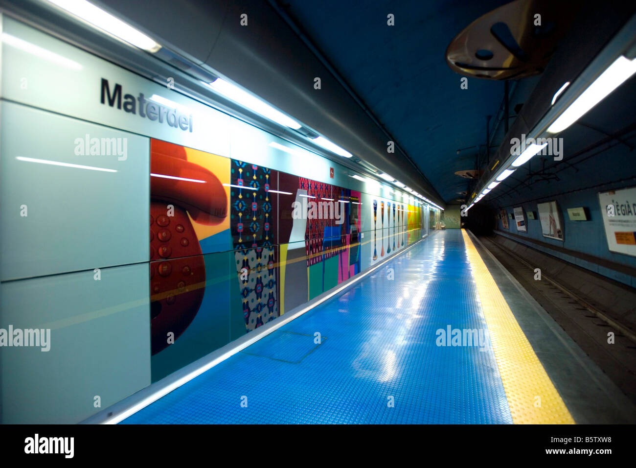 La metropolitana Materdei stazione Art Napoli Campania Italia Foto Stock