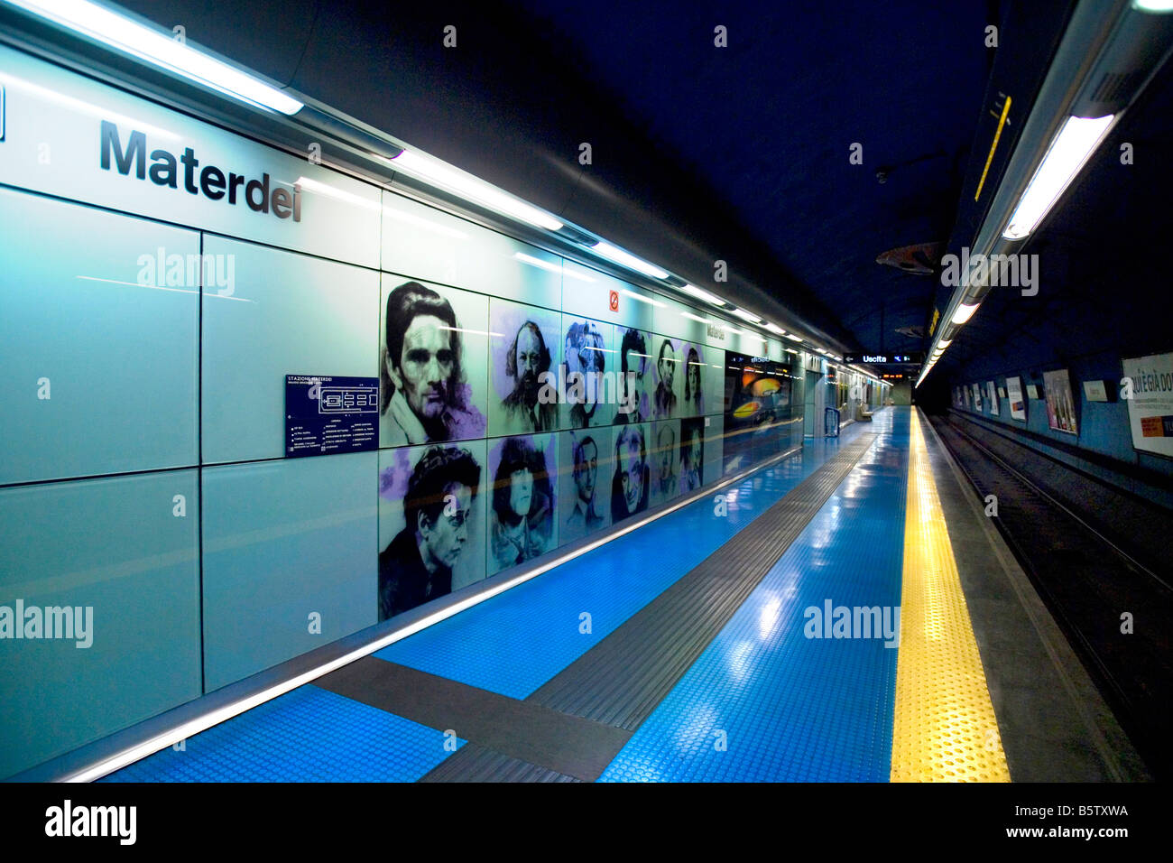 La metropolitana Materdei stazione Art Napoli Campania Italia Foto Stock