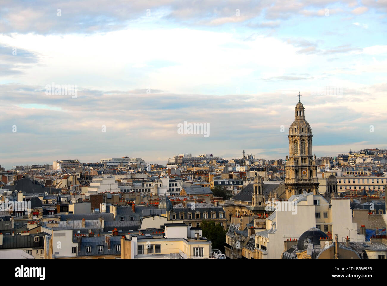 Vista panoramica sui tetti di Parigi Francia Foto Stock