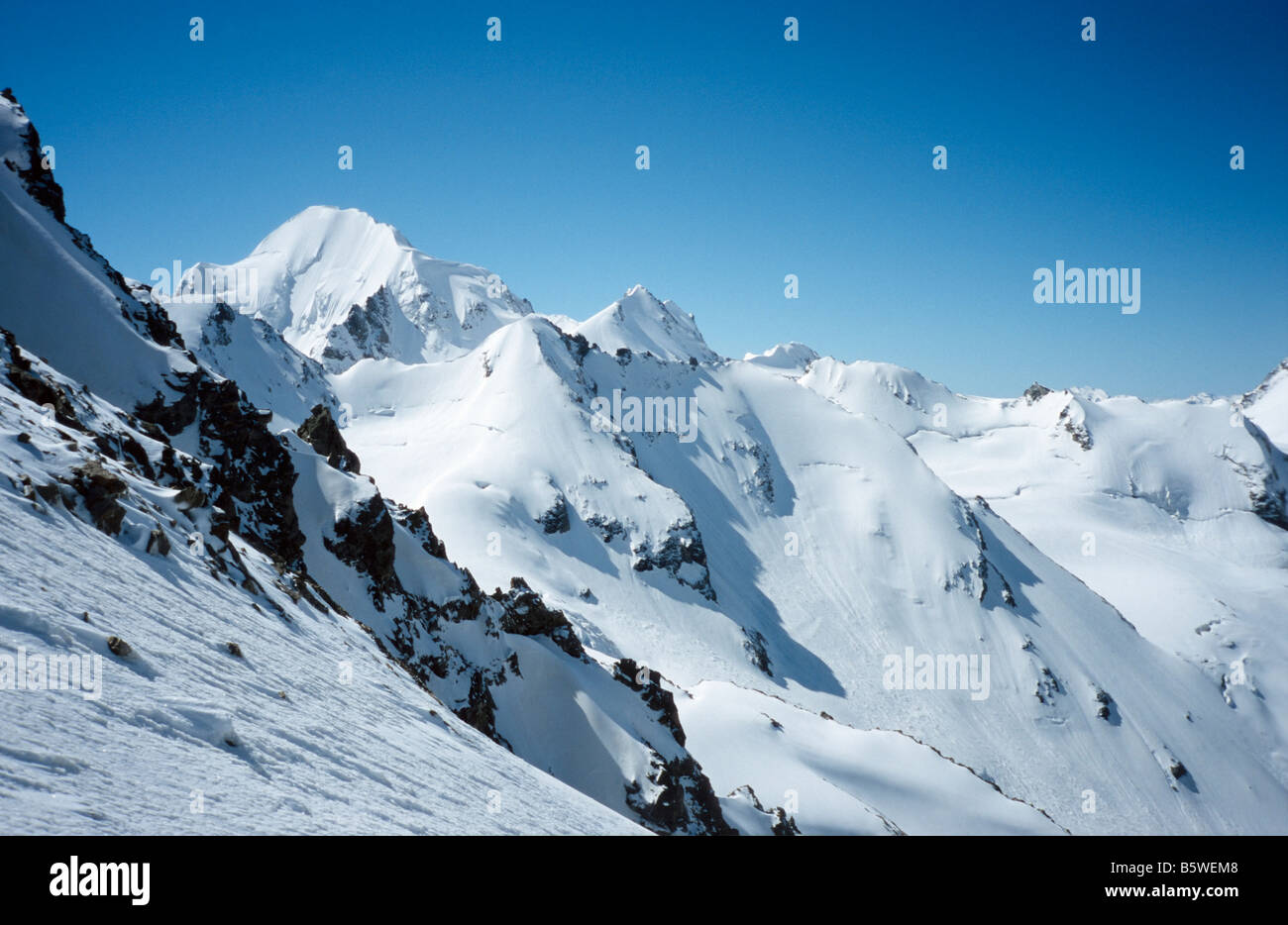Le montagne della valle Adil-Su, Elbrus regione, Kabardino-Balkaria, Russia, Caucaso del Nord Foto Stock