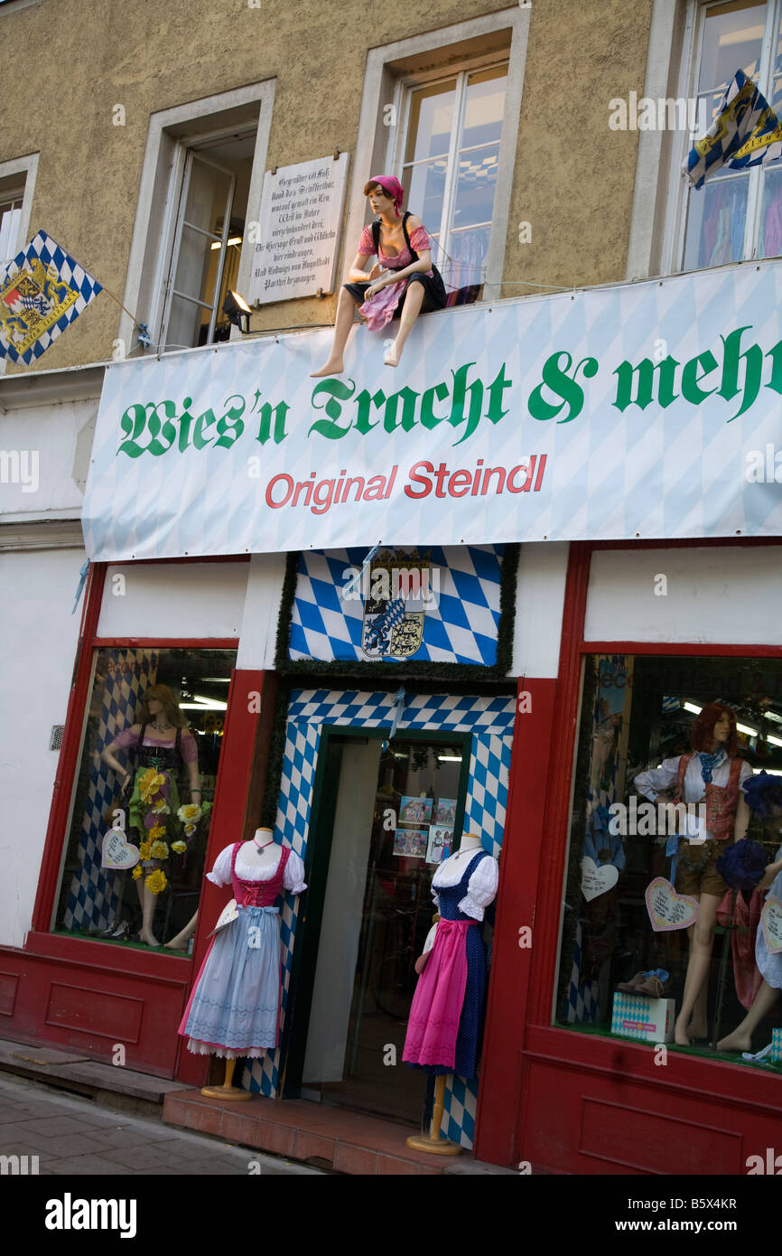 Steindl I costumi shop per Wiesn Oktoberfest Monaco di Baviera Germania Foto Stock
