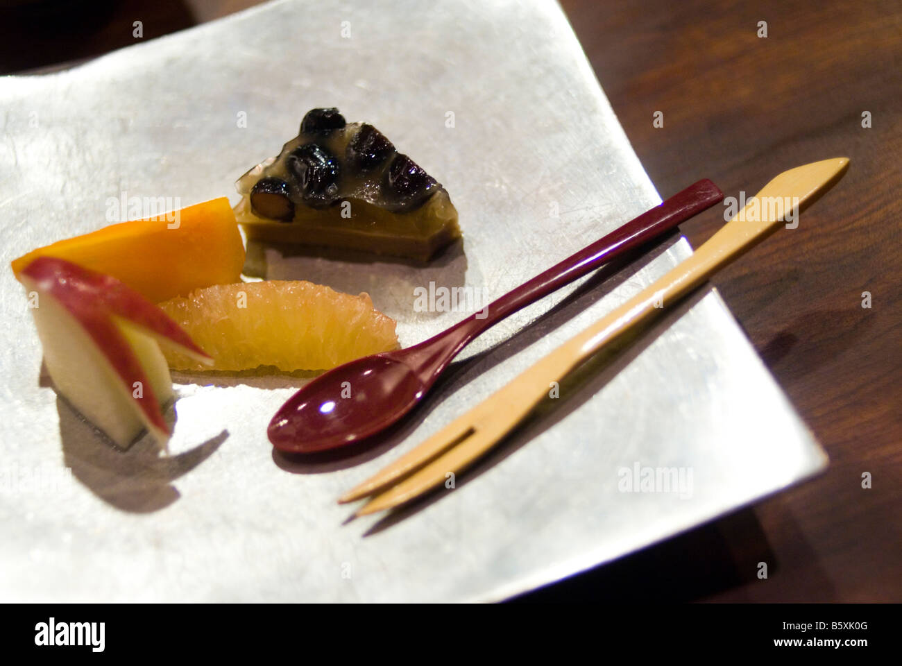 Kaiseki stile alimentare in un ristorante tradizionale nel quartiere Gion Giappone KYOTO Foto Stock