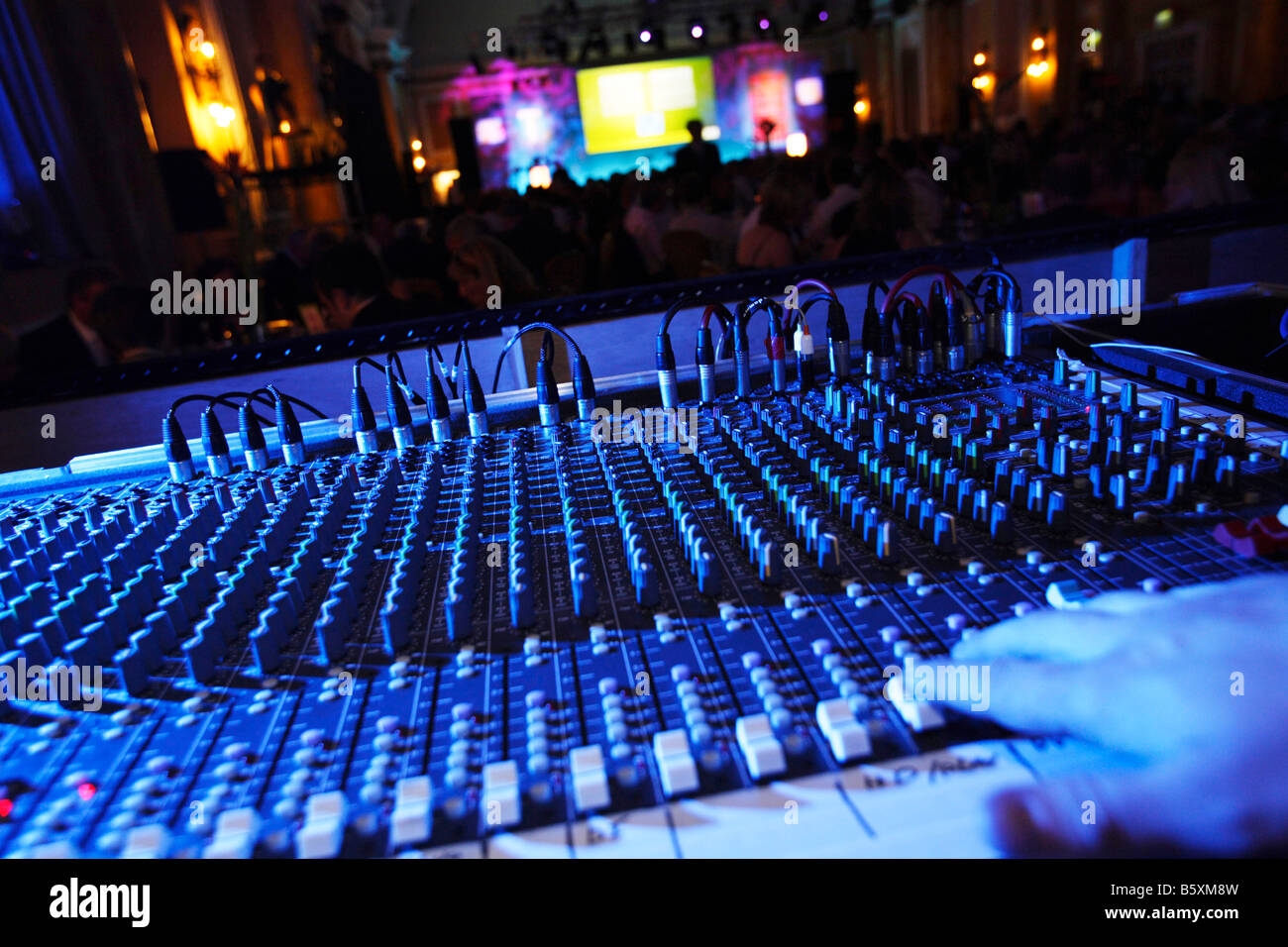 Music Mixer Cardiff Galles del Sud Foto Stock