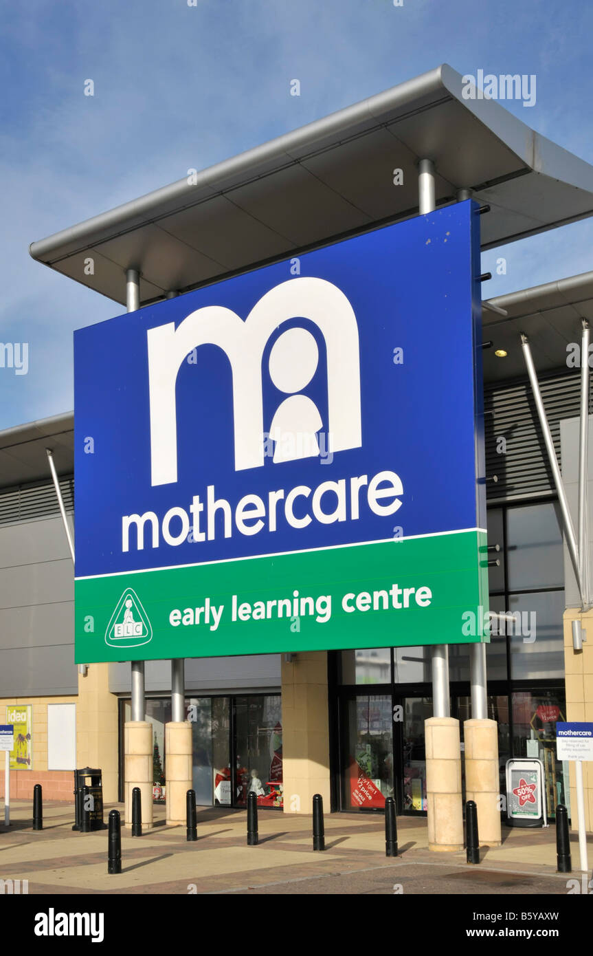 West Thurrock Lakeside Retail Park I Mothercare store e apprendimento precoce di ingresso al centro Foto Stock