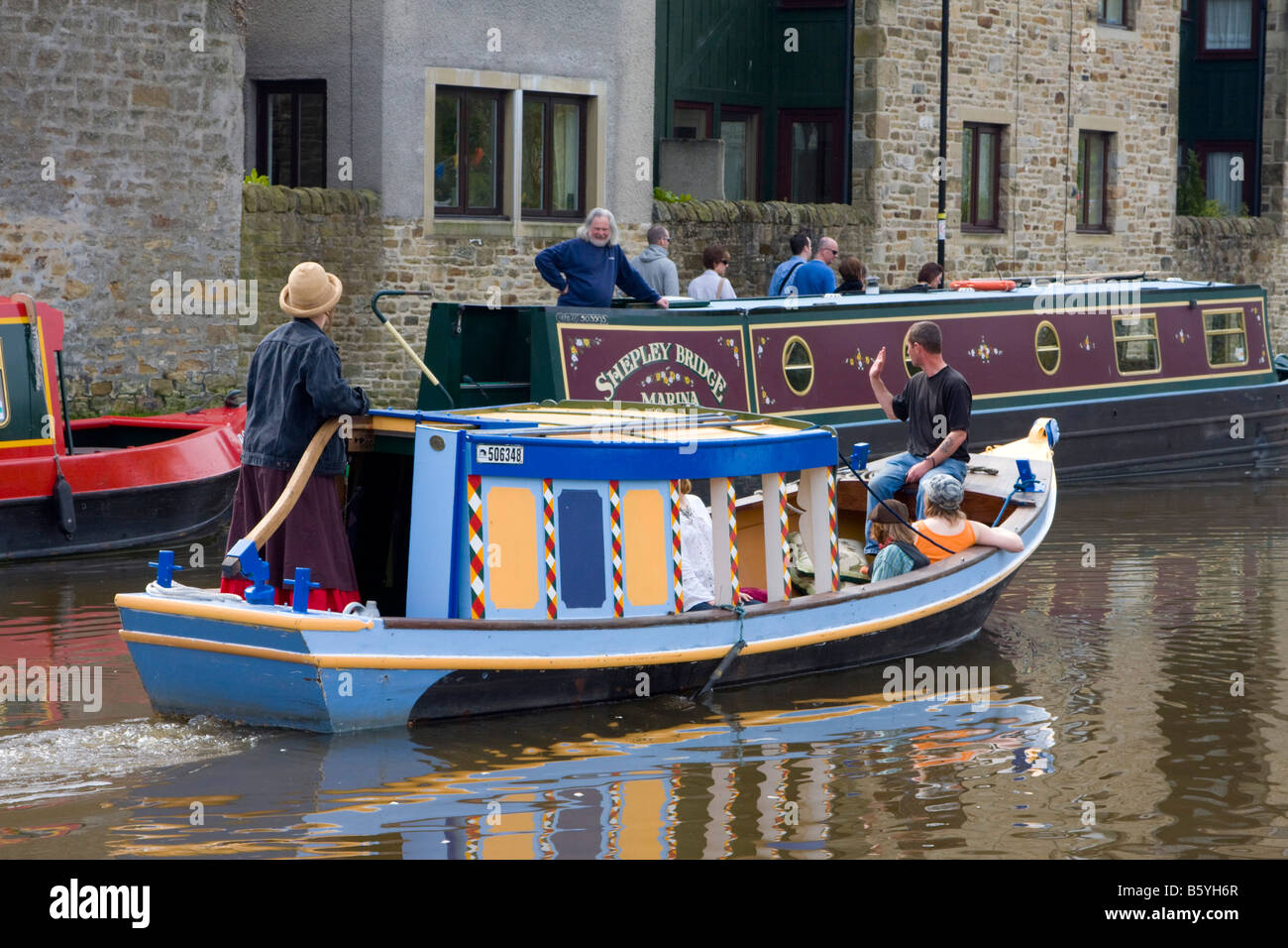 Imbarcazioni strette a Skipton vie navigabili Festival Regno Unito Foto Stock