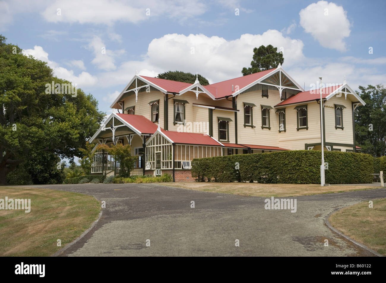 Casa di Caccia tradizionale grand home in Palmerston North Nuova Zelanda ora disponibile per noleggio come un luogo di funzione Foto Stock