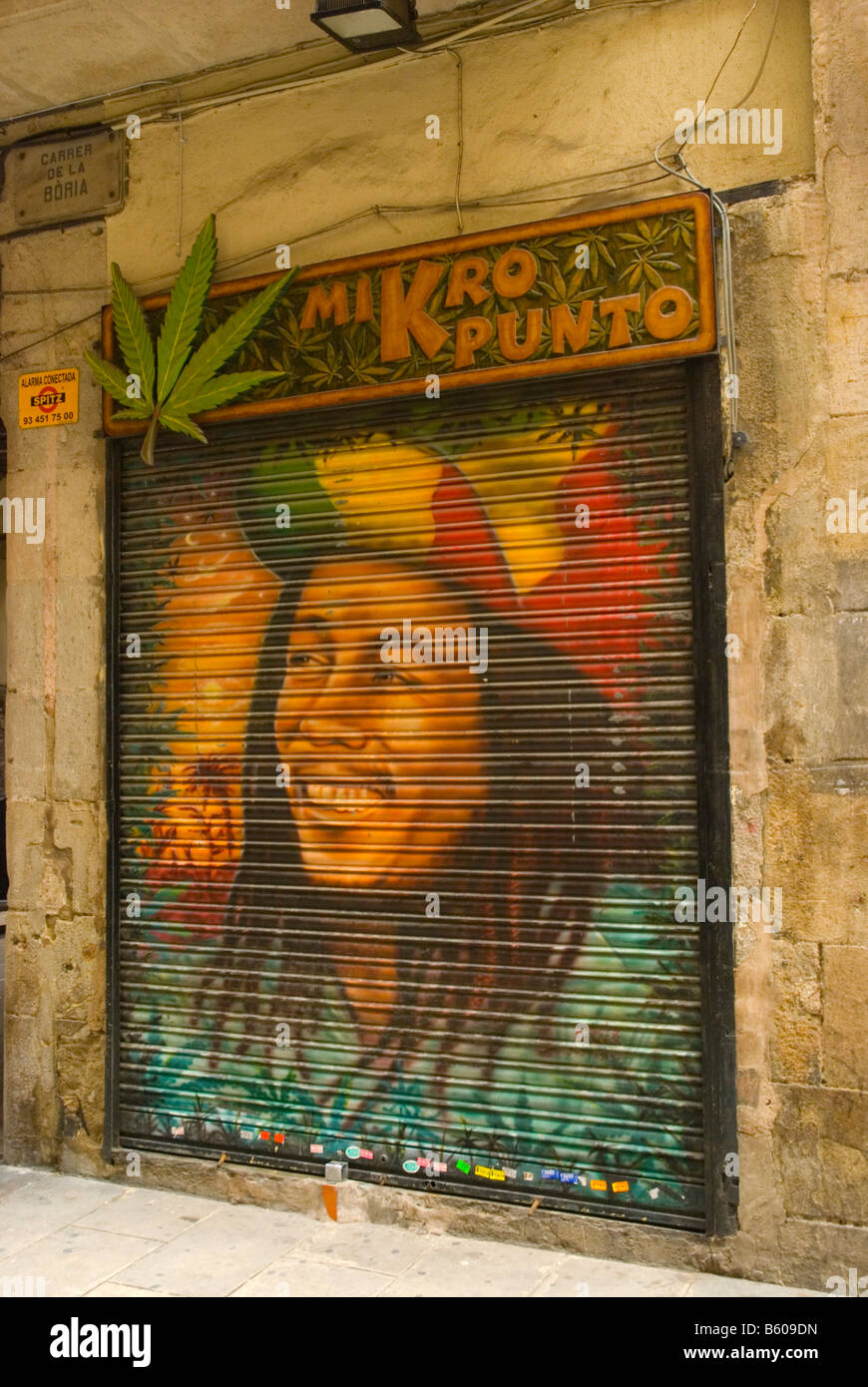 Shop durante la siesta a Ribera quartiere di Barcellona Europa Spagna Foto Stock