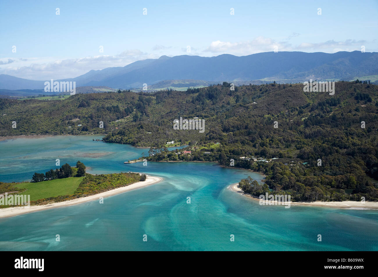 Ingresso Parapara e Milnthorpe Golden Bay Nelson regione Isola del Sud della Nuova Zelanda antenna Foto Stock