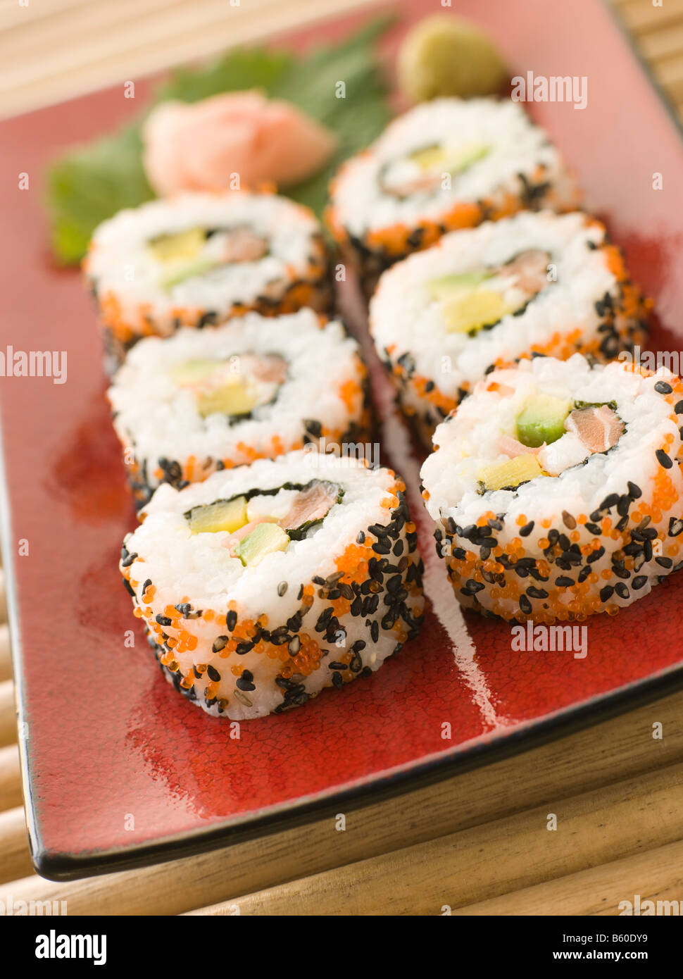 Dentro-fuori rotoli di sushi Foto Stock