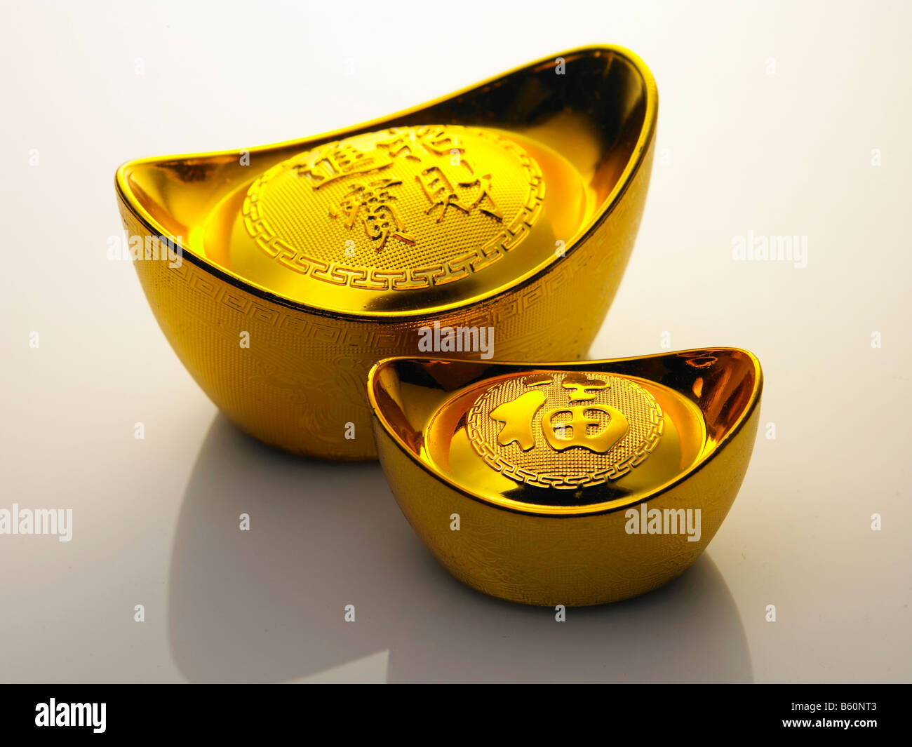 Oro lingotti in diversi formati Foto Stock