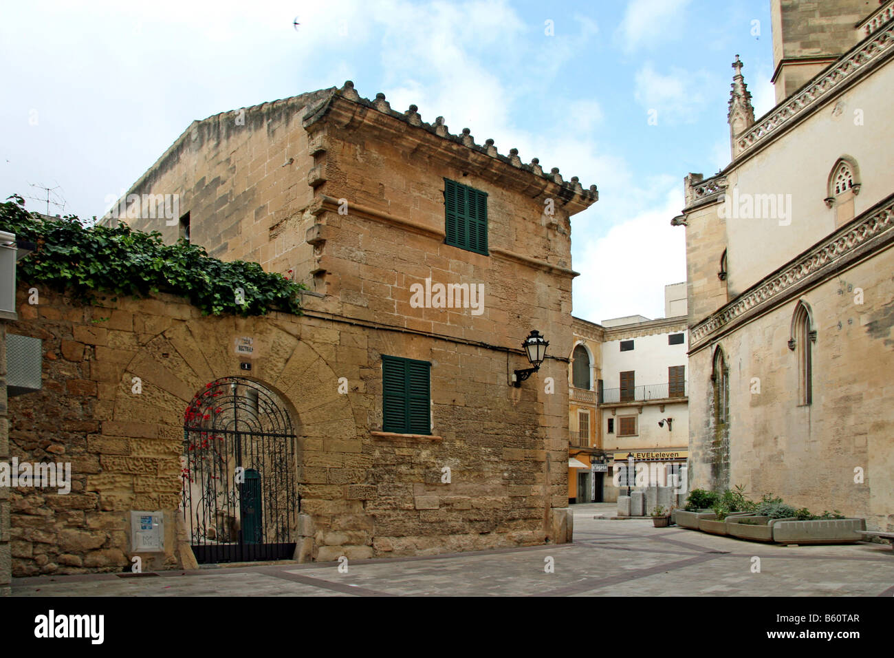 Casa Parrocchiale nel centro di Manacor, Maiorca, isole Baleari, Spagna, Europa Foto Stock