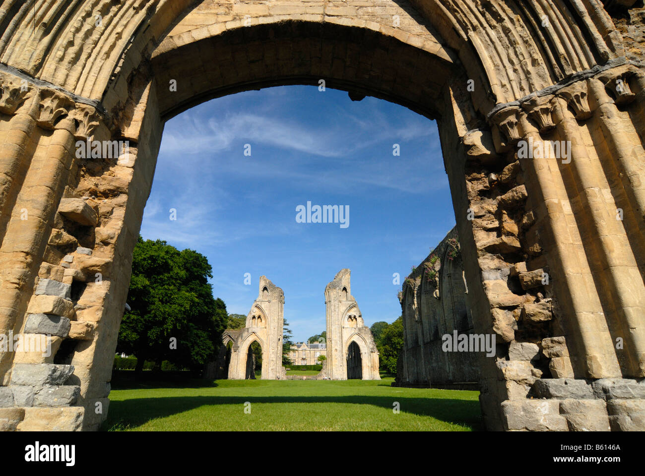 Archway, Abbazia di Glastonbury, Ley lines, la leggenda di Re Artù, Glastonbury, Mendip, Somerset, Inghilterra, Gran Bretagna, Europa Foto Stock