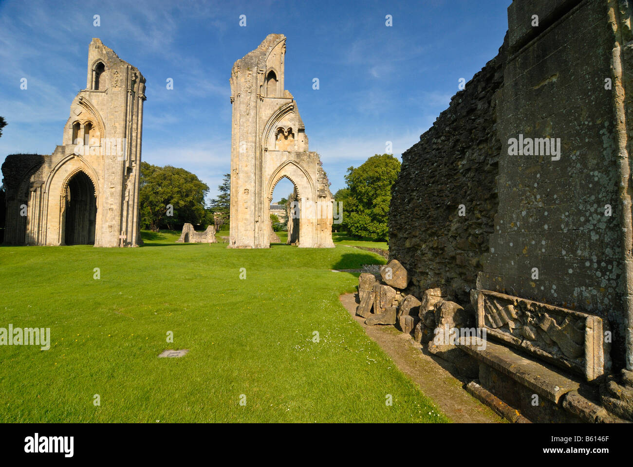 Abbazia di Glastonbury, Ley lines, la leggenda di Re Artù, Glastonbury, Mendip, Somerset, Inghilterra, Gran Bretagna, Europa Foto Stock