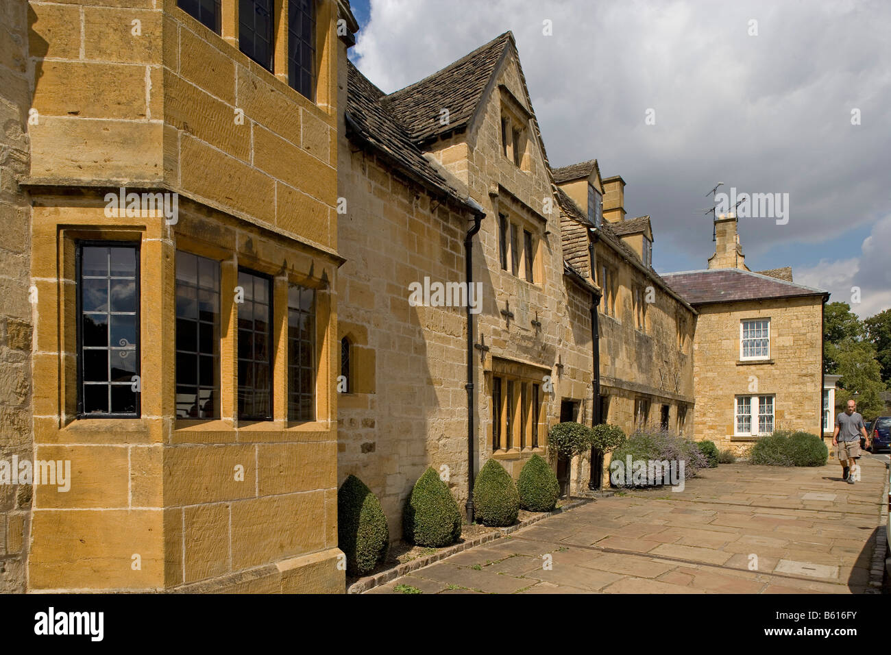 Chipping Camden almhouses 1617 da sir Battista Hicks GLOUCESTERSHIRE REGNO UNITO Regno Unito Gran Bretagna Foto Stock