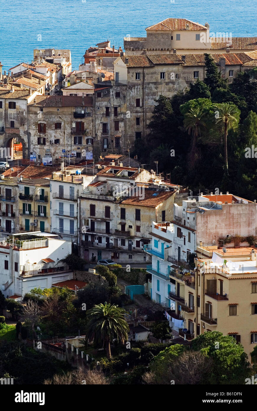 Case nel borgo antico di San Felice Circeo in Italia Foto Stock