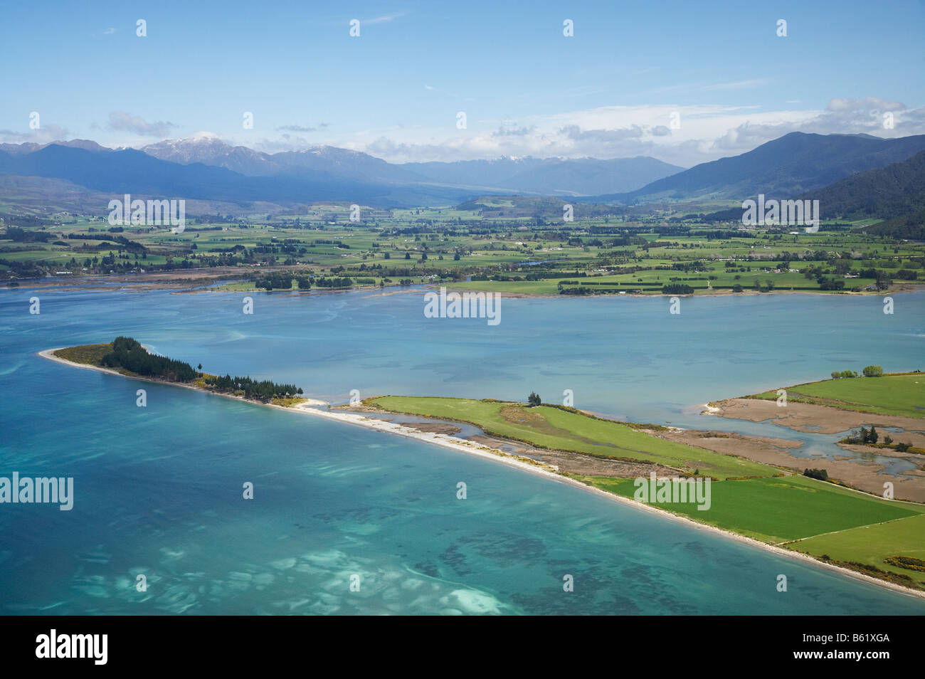 Ingresso Ruataniwha vicino Coliingwood Golden Bay Nelson regione Isola del Sud della Nuova Zelanda antenna Foto Stock