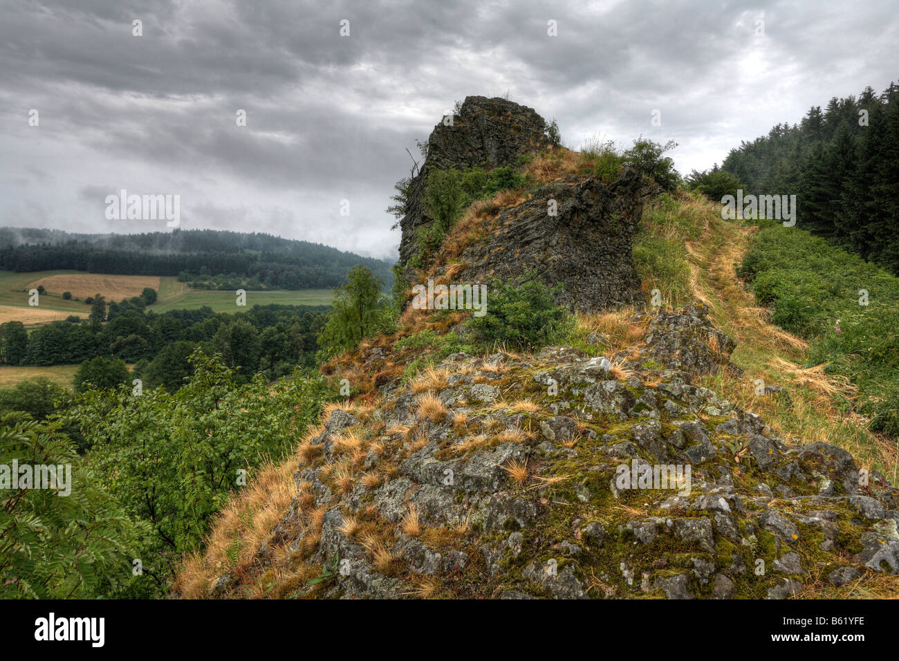 Pilsterfelsen Rock vicino a Kothen, Distretto di Motten, Rhoen, bassa Franconia, Baviera, Germania, Europa Foto Stock