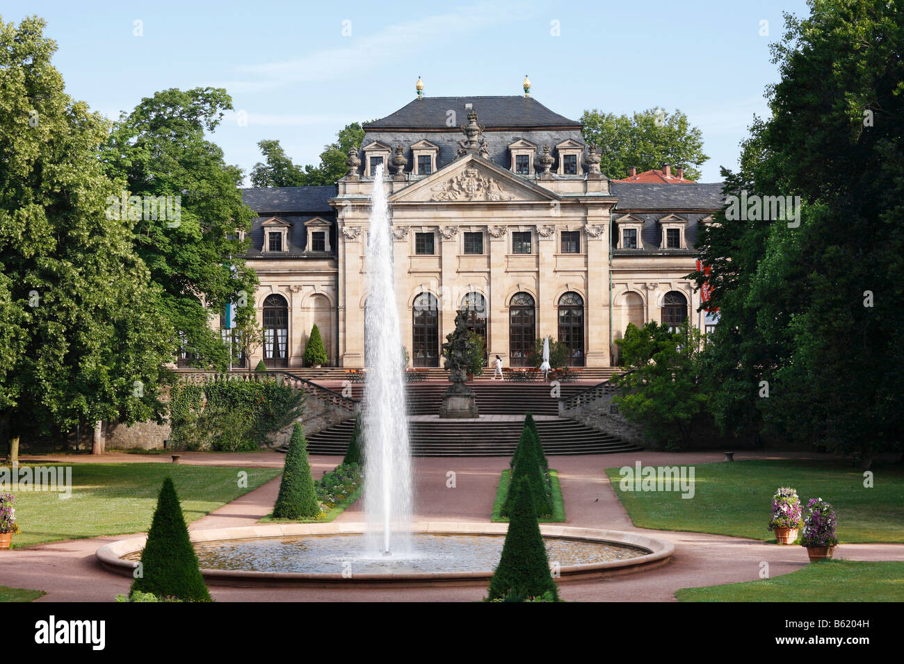 Orangerie e il giardino del castello, Fulda Rhoen, Hesse, Germania, Europa Foto Stock