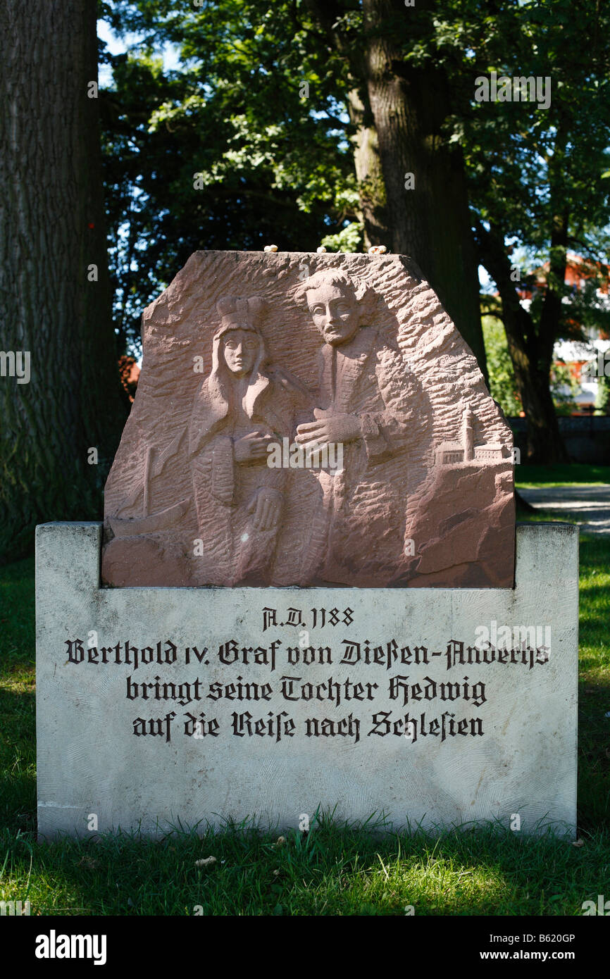 Memoriale di Berthold conte di Diessen-Andechs, con la figlia, Diessen sul Lago Ammersee, Pfaffenwinkel, Fuenfseenland, Superiore BAV Foto Stock