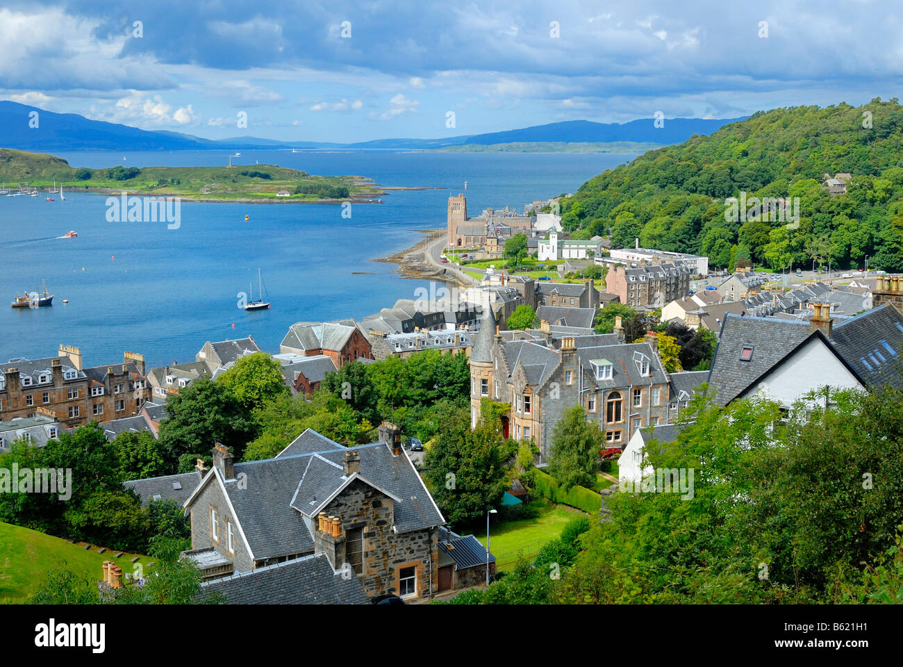 Vista della città di Oban, Scozia, Gran Bretagna, Europa Foto Stock