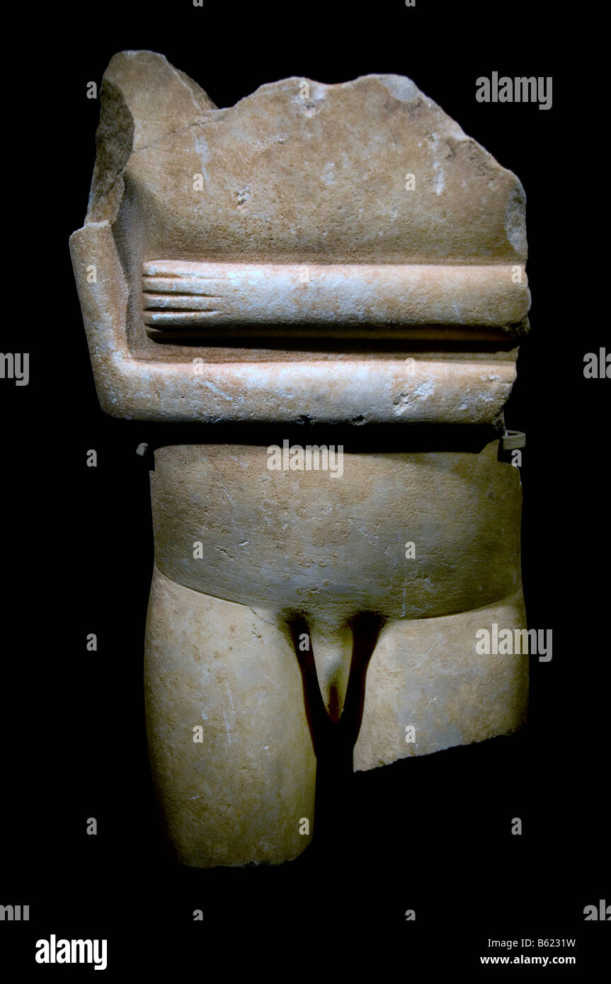 Parte di una statua virile Goulandris Master fase Syros 2800 2300 Atene Grecia greco Foto Stock
