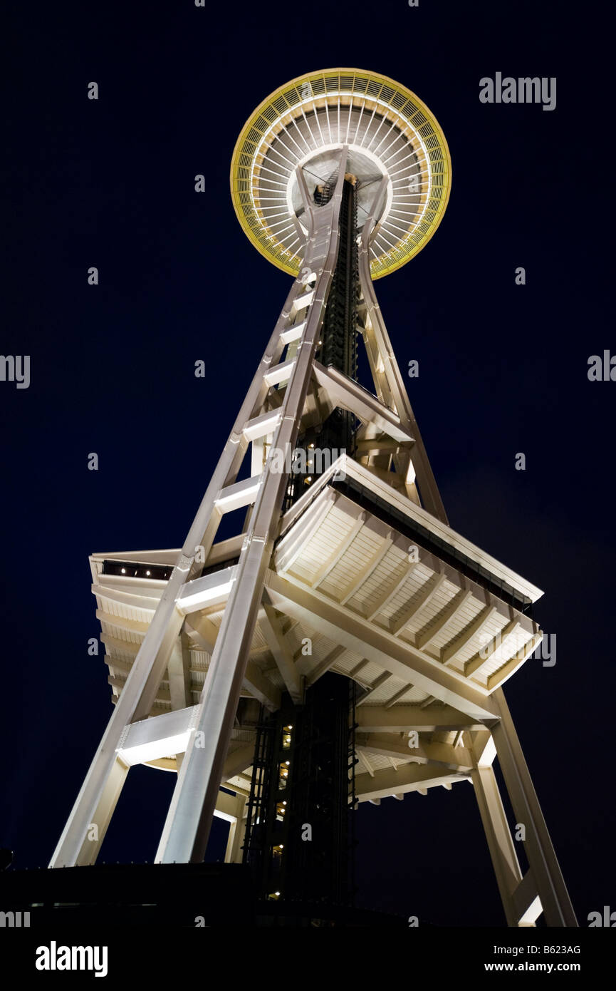 Lo Space Needle di notte, Seattle, Washington, Stati Uniti d'America Foto Stock