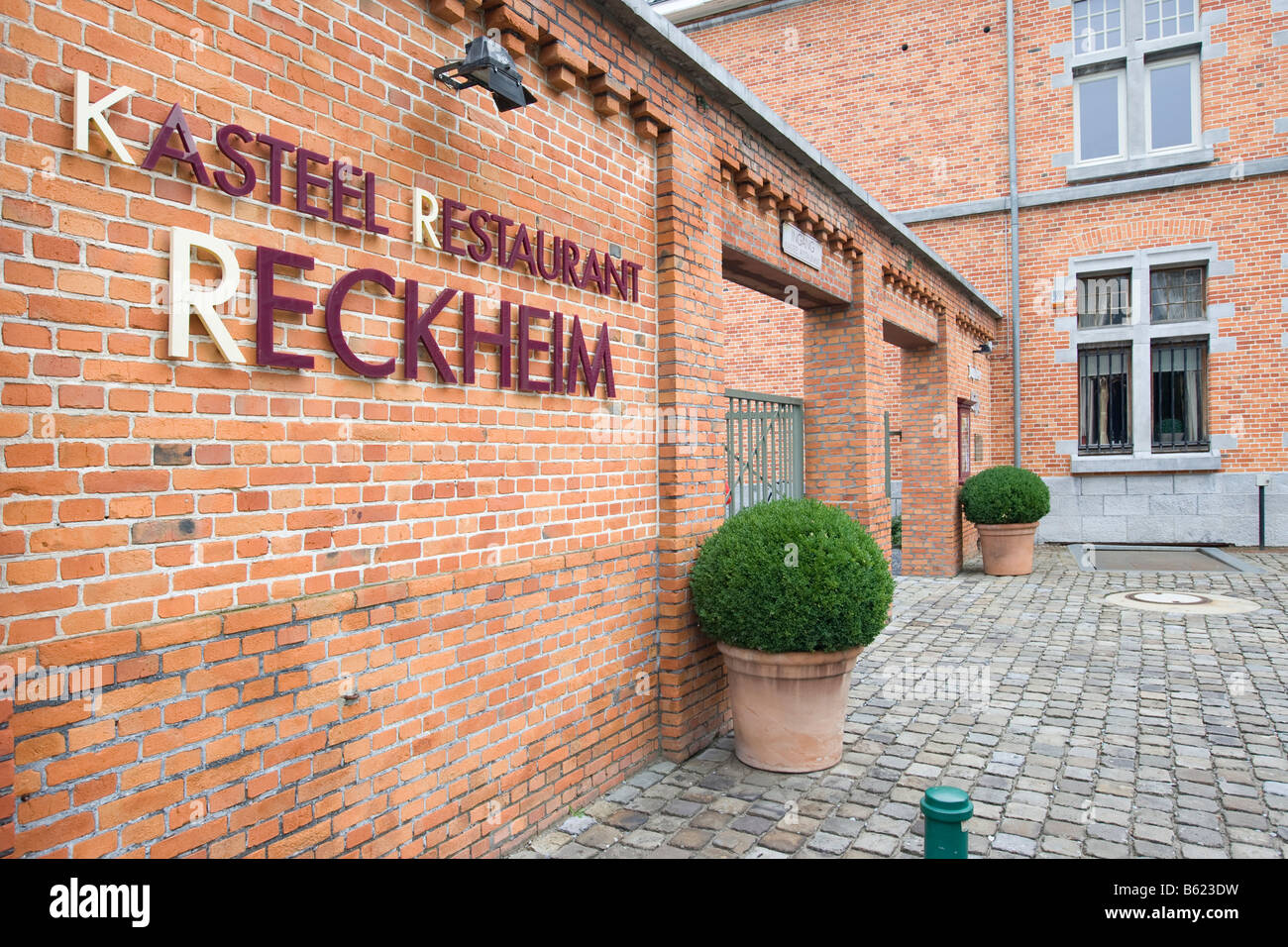 Il Kasteel Reckheim, Lanaken, nella provincia del Limburgo, Belgio, Europa Foto Stock