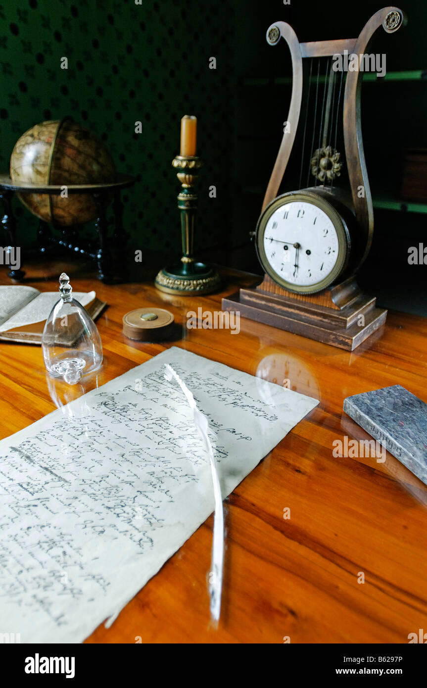 Scrivania in casa di Friedrich Schiller, Weimar, Turingia, Germania, Europa Foto Stock