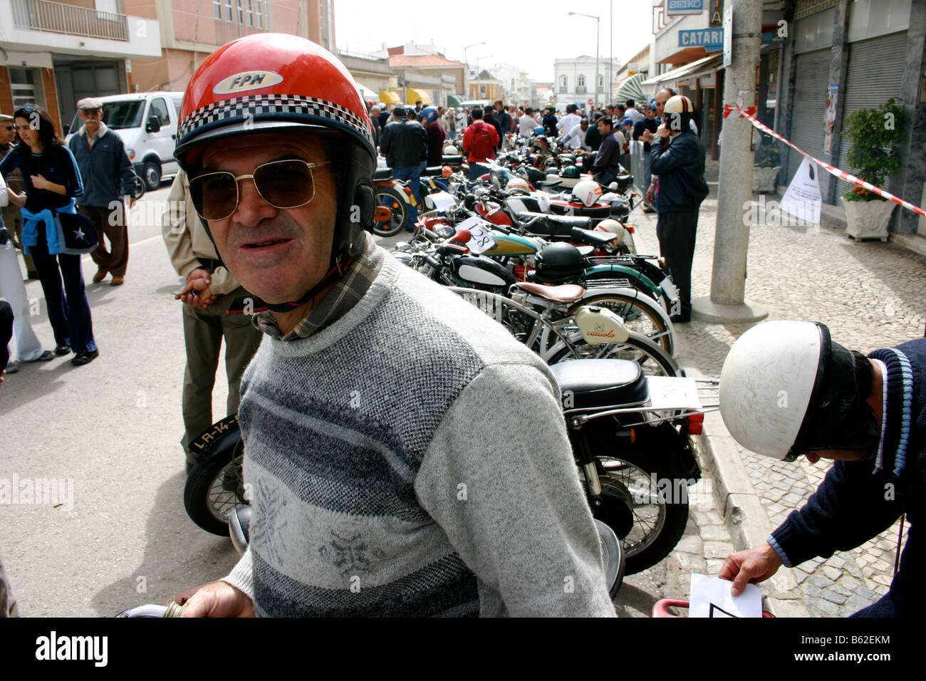 MOTOR BIKE RALLY,i fumi di scarico,PORTOGALLO Foto Stock
