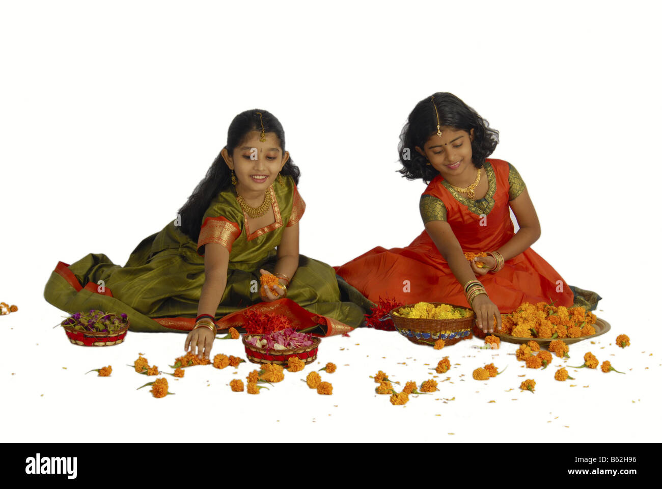 Modelli di bambino dal Kerala in abito tradizionale durante ONAM Foto Stock
