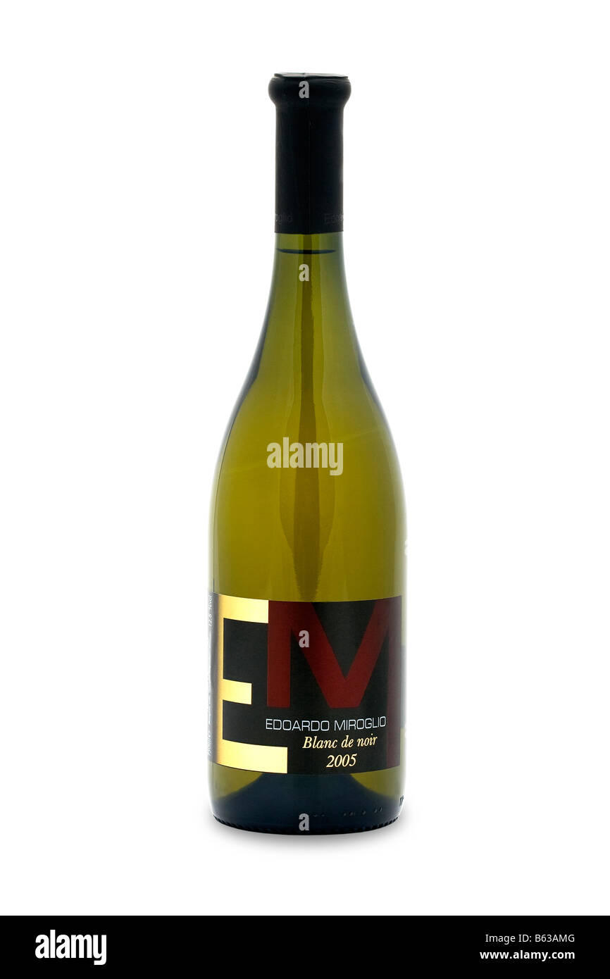 Edoardo miroglio blanc de noir 2005 vino bianco bulgaria golden color verde muschio pit apple balsamo comune di agrumi aroma fresco gusto Foto Stock